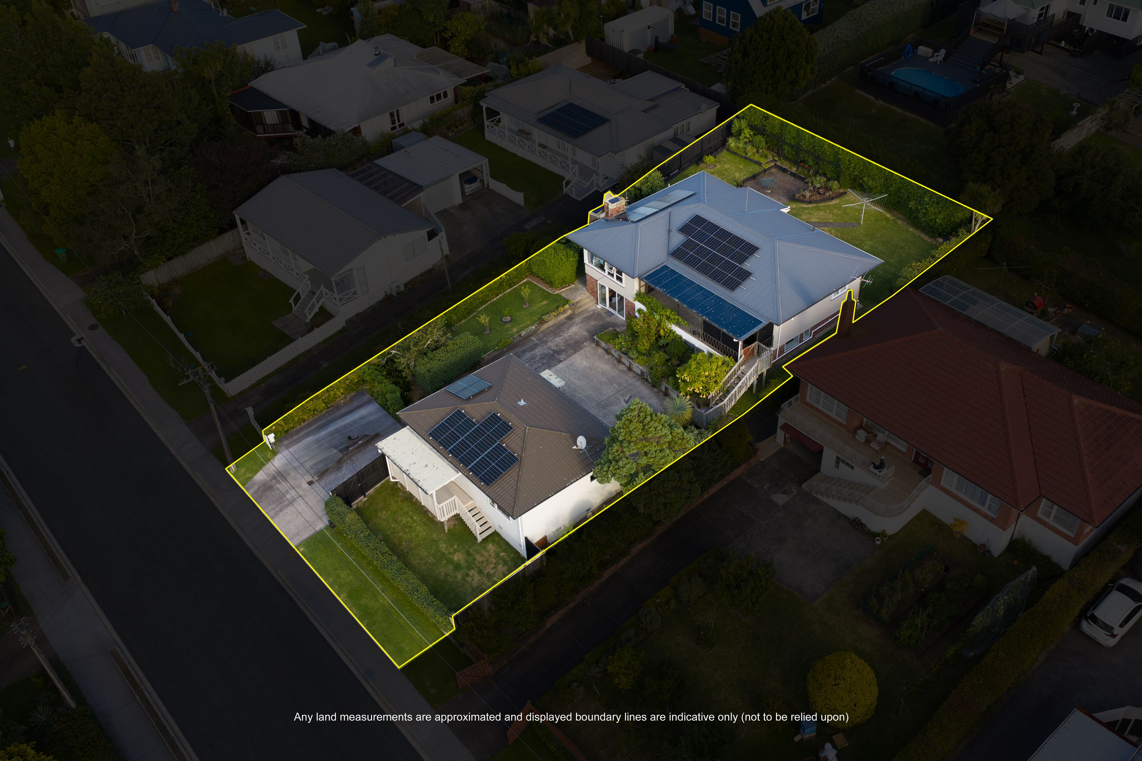 14 Sherwood Avenue, Te Atatu South, Waitakere City