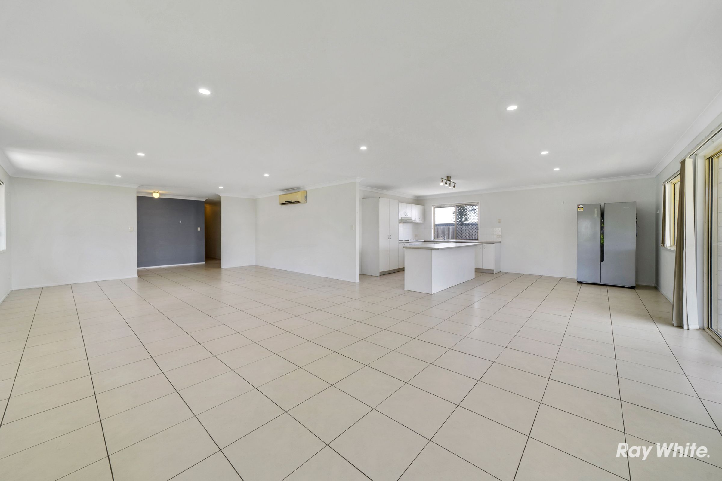 11 Sally Drive, Marsden, QLD 4132