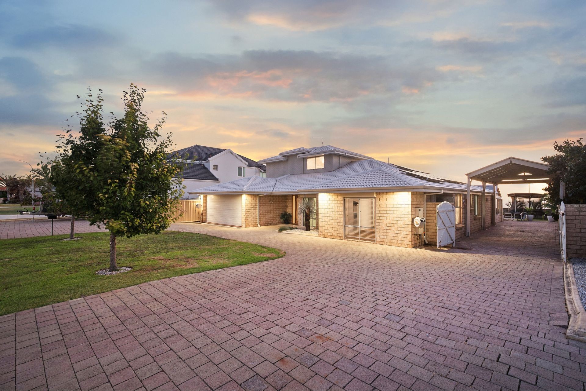 21 Mainsail Drive, Ocean Reef, WA 6027