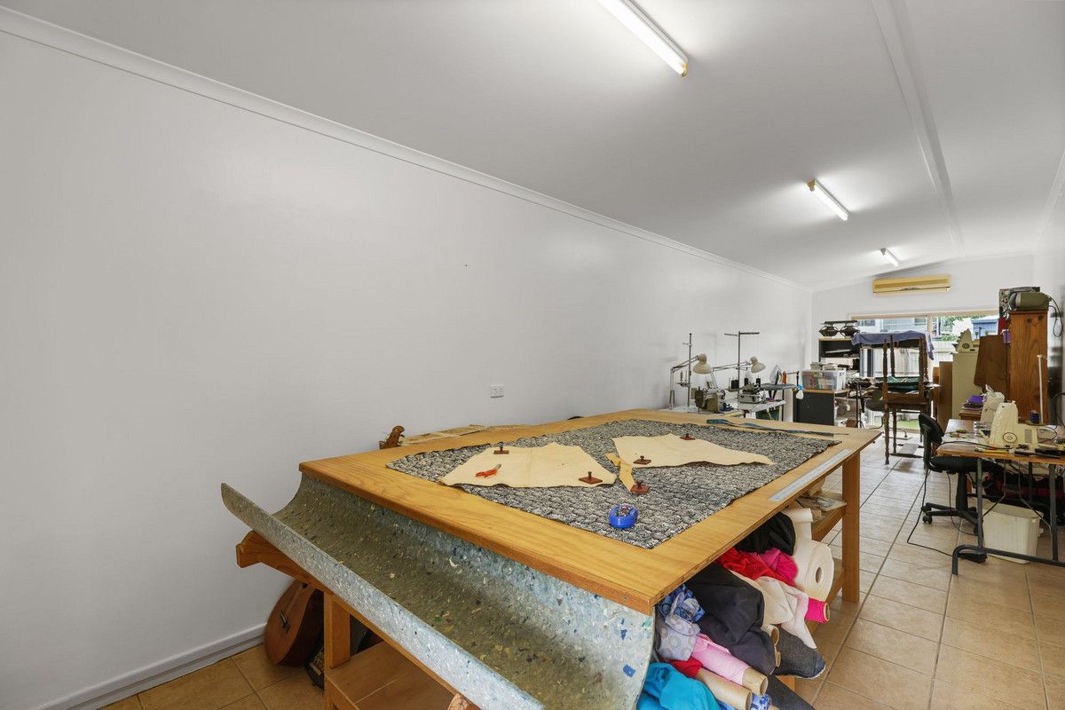 10 George Street — photo 16 of 26