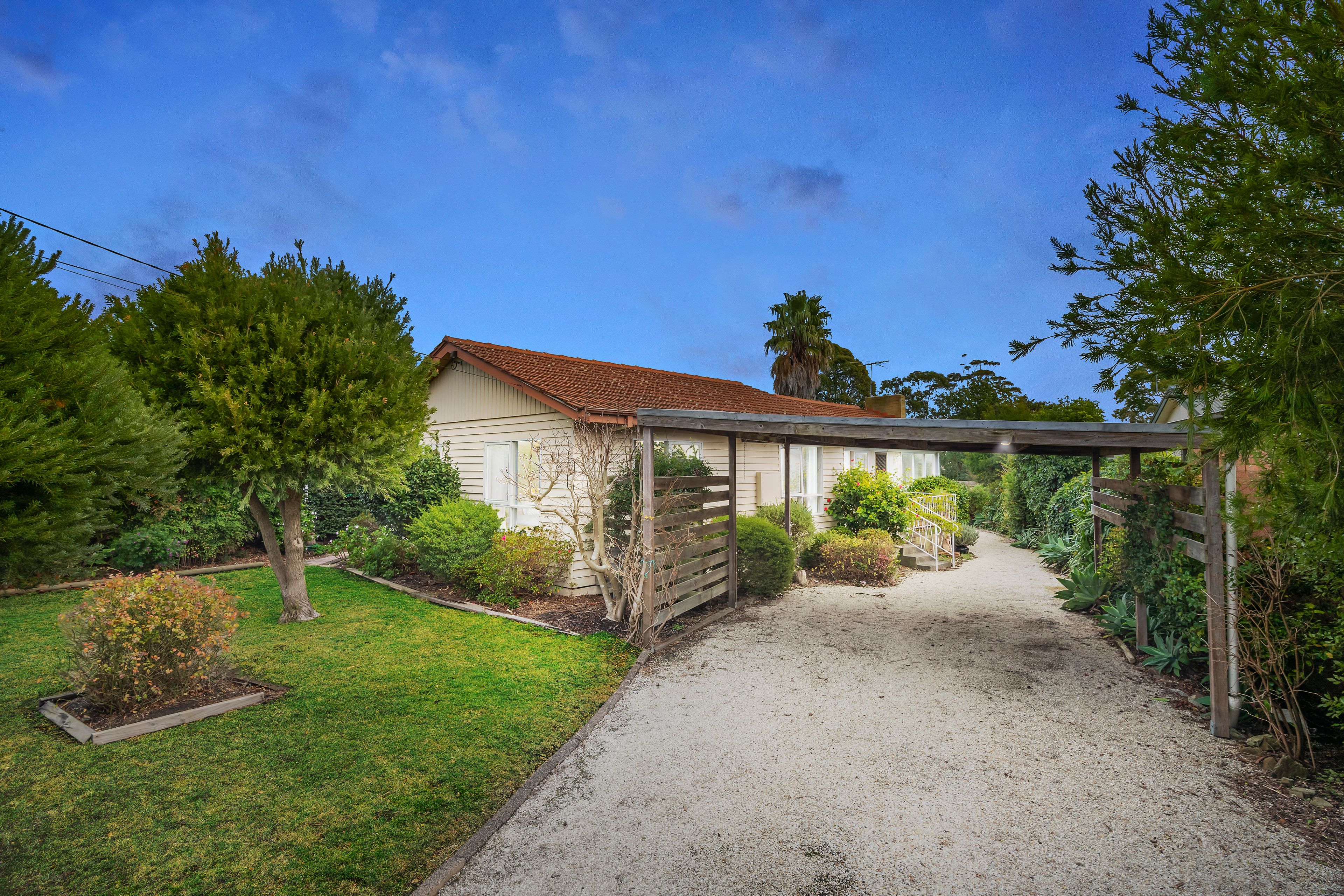 12 Roborough Avenue, Mount Eliza, VIC 3930
