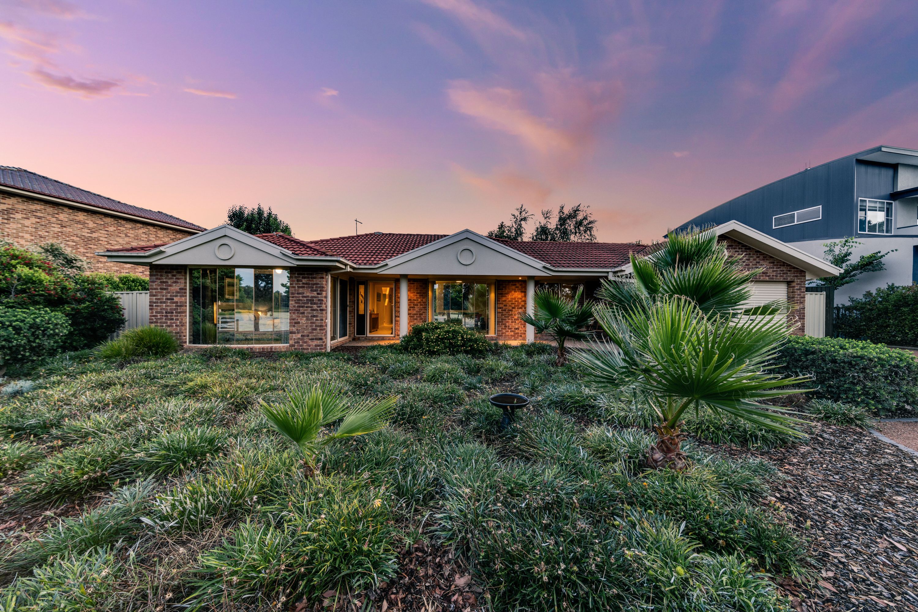33 Strayleaf Crescent, Gungahlin, ACT 2912