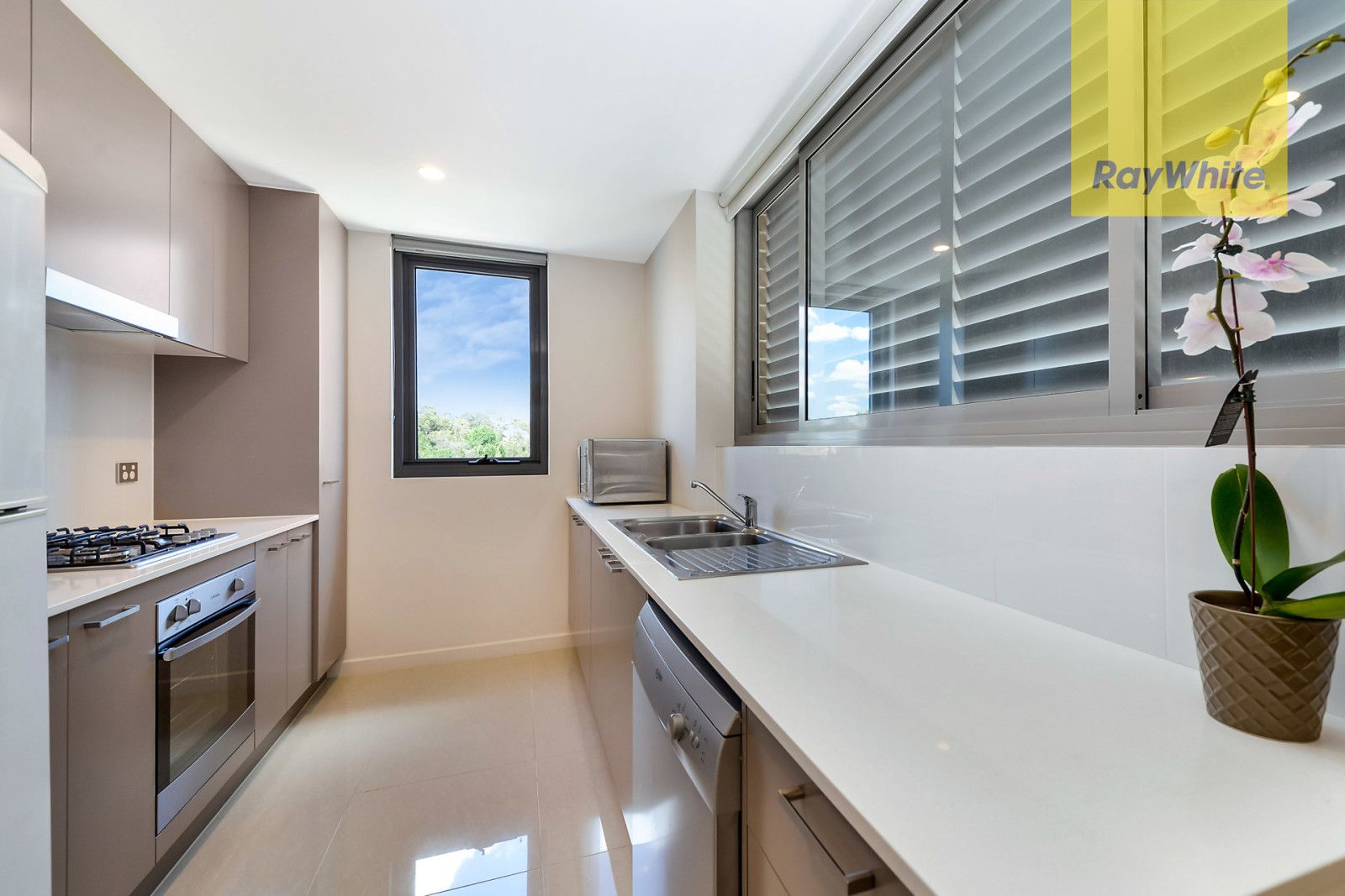 1 Meryll Avenue, Baulkham Hills NSW 2153