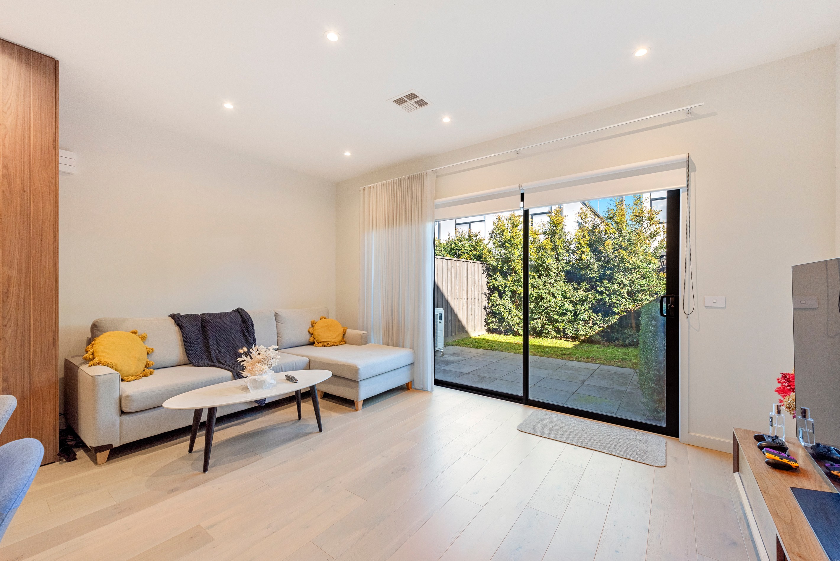 17 Nowlan Street, Mulgrave, VIC 3170