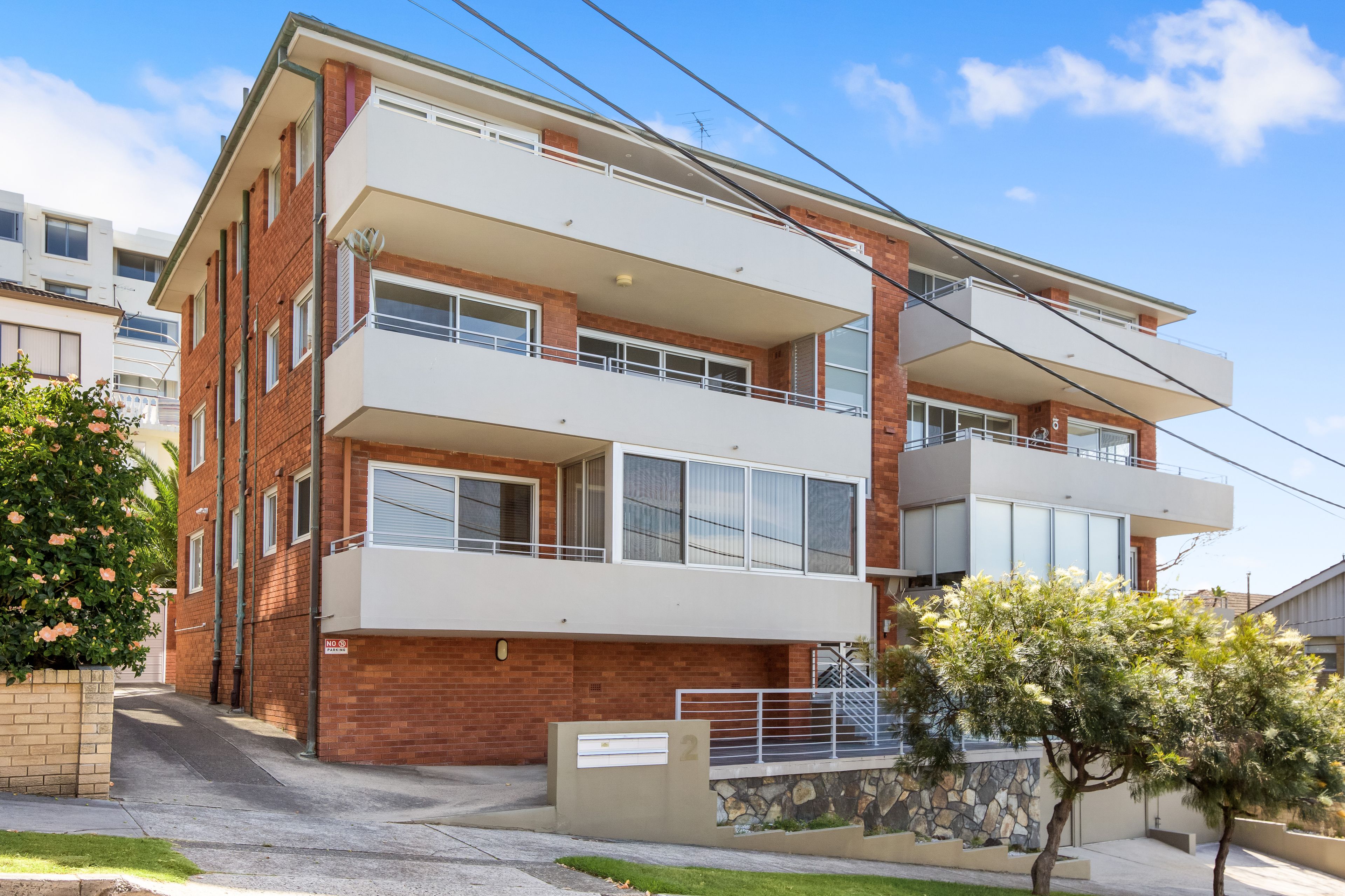 2 Dundas Street, Coogee NSW 2034