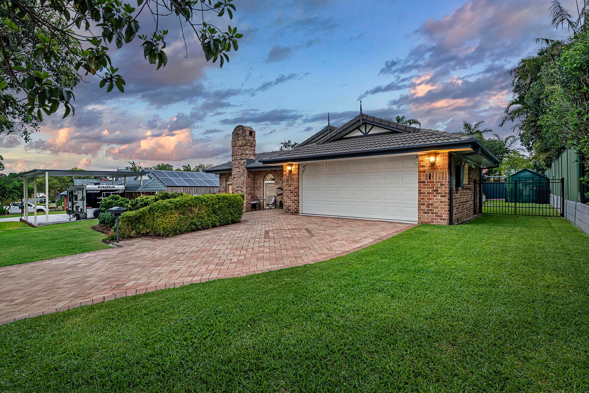 47 Oxford Crescent, Bridgeman Downs, QLD 4035