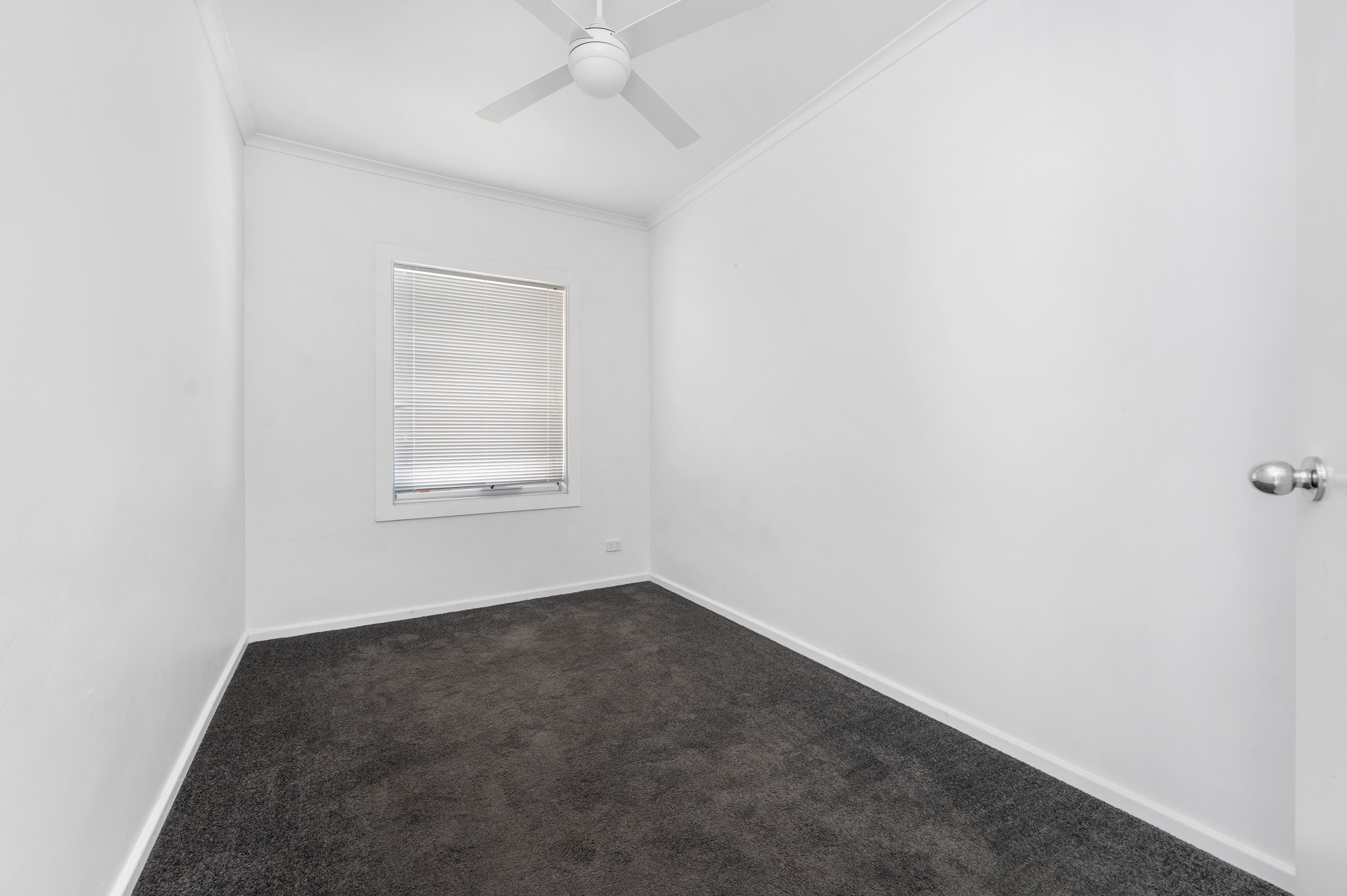 58 Mofflin Road — photo 8 of 14