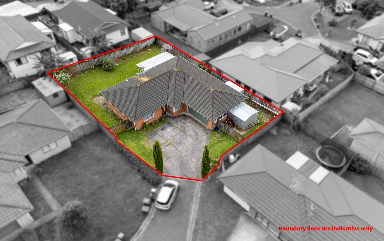 5 Caldecote Place, Flat Bush, Manukau City