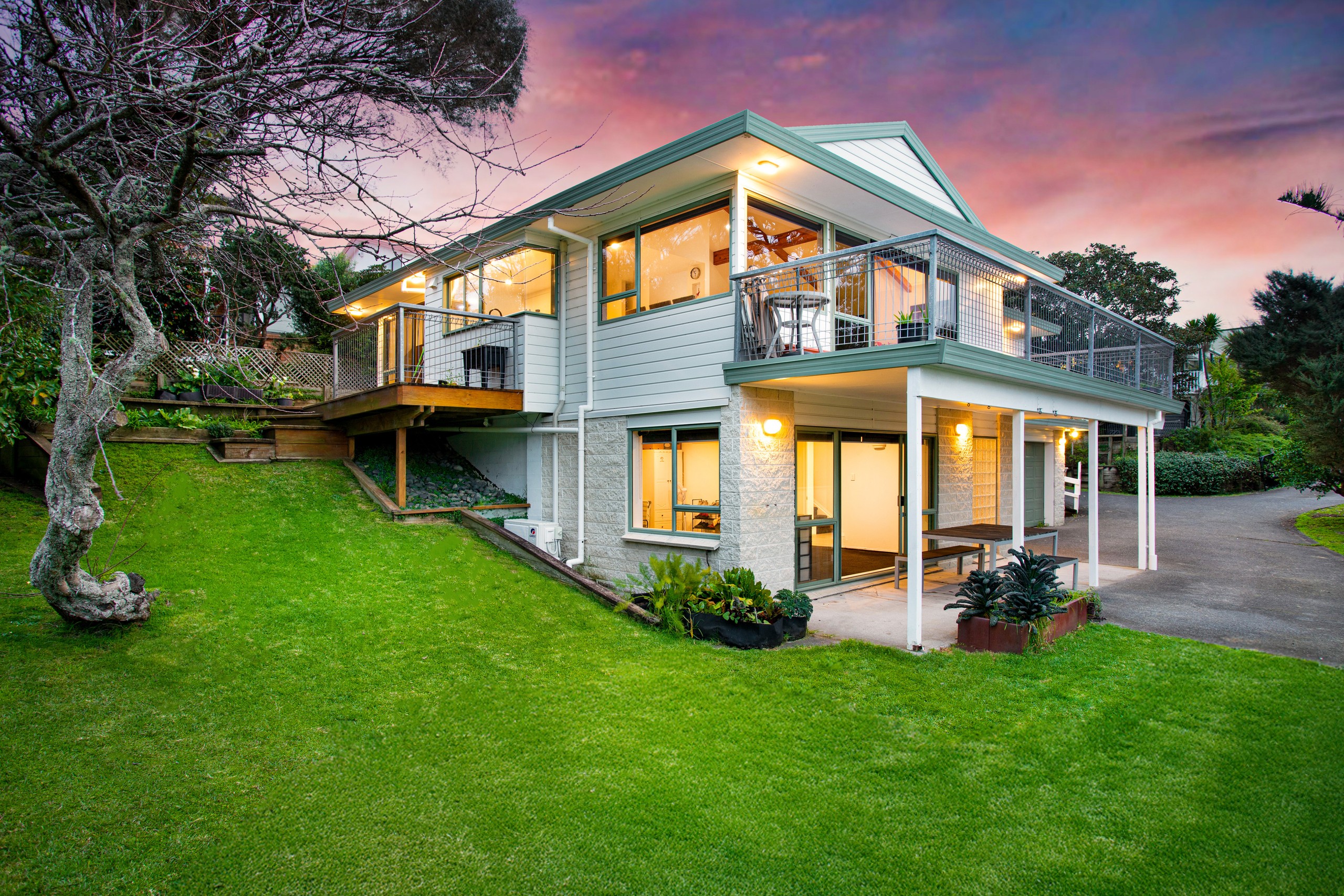 32A Pleasant Road, Glen Eden, Waitakere City