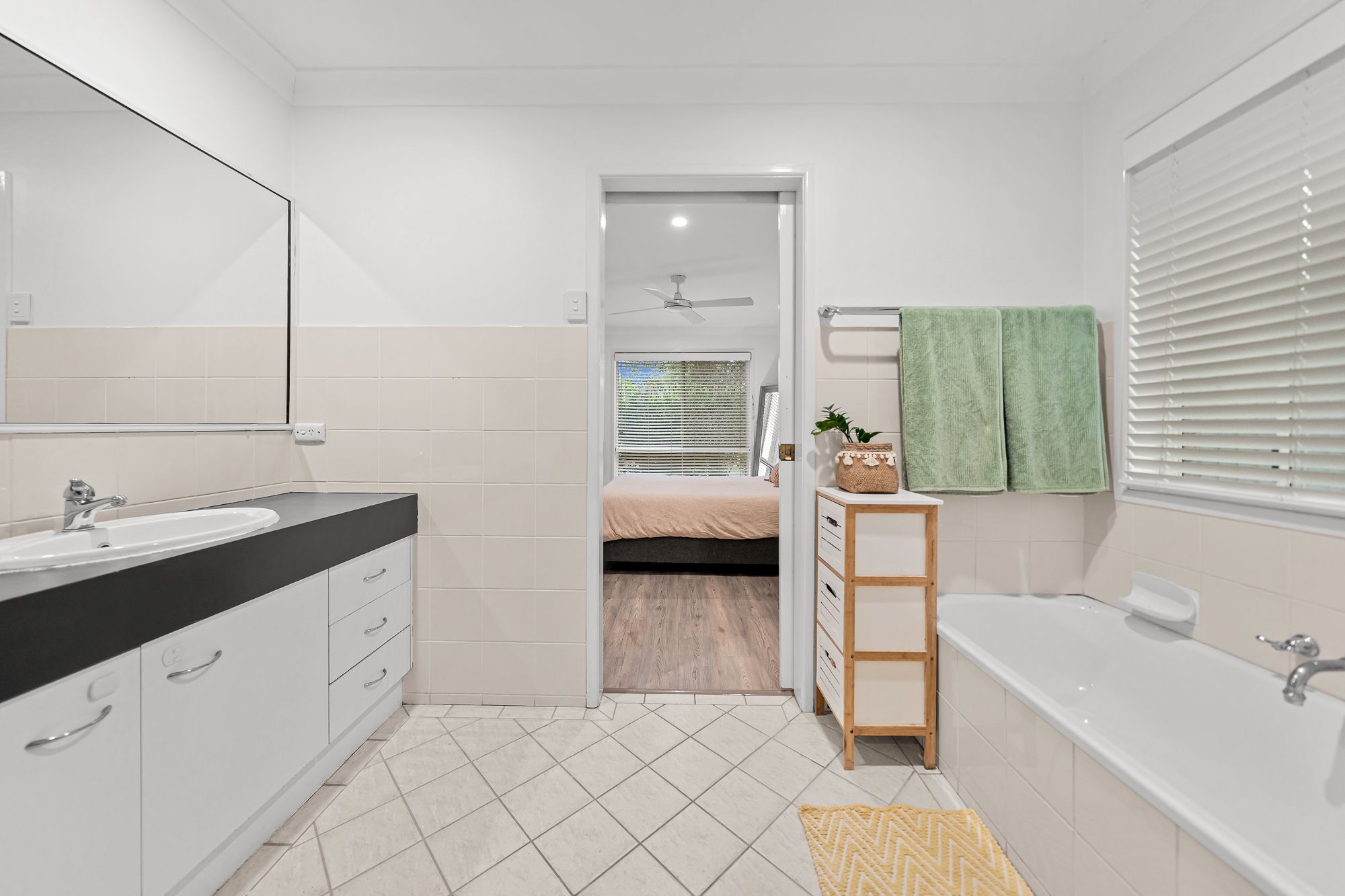 37 Ackama Street — photo 13 of 24
