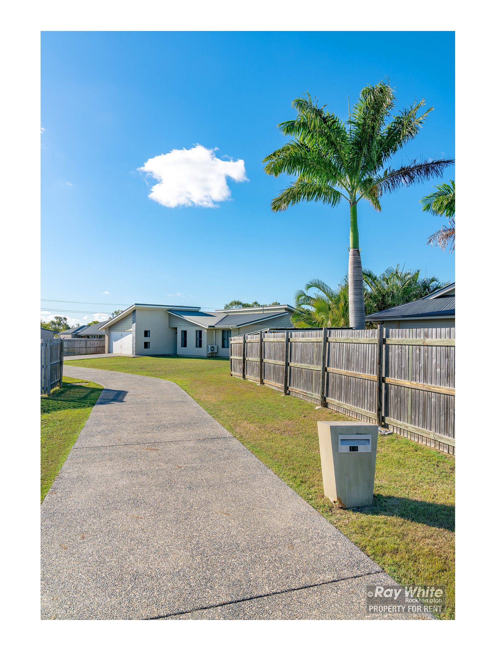 11 Maree Crescent, Gracemere, QLD 4702