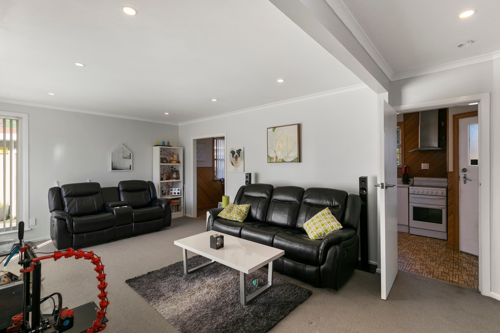 6 Norana Road, Maoribank, Upper Hutt City