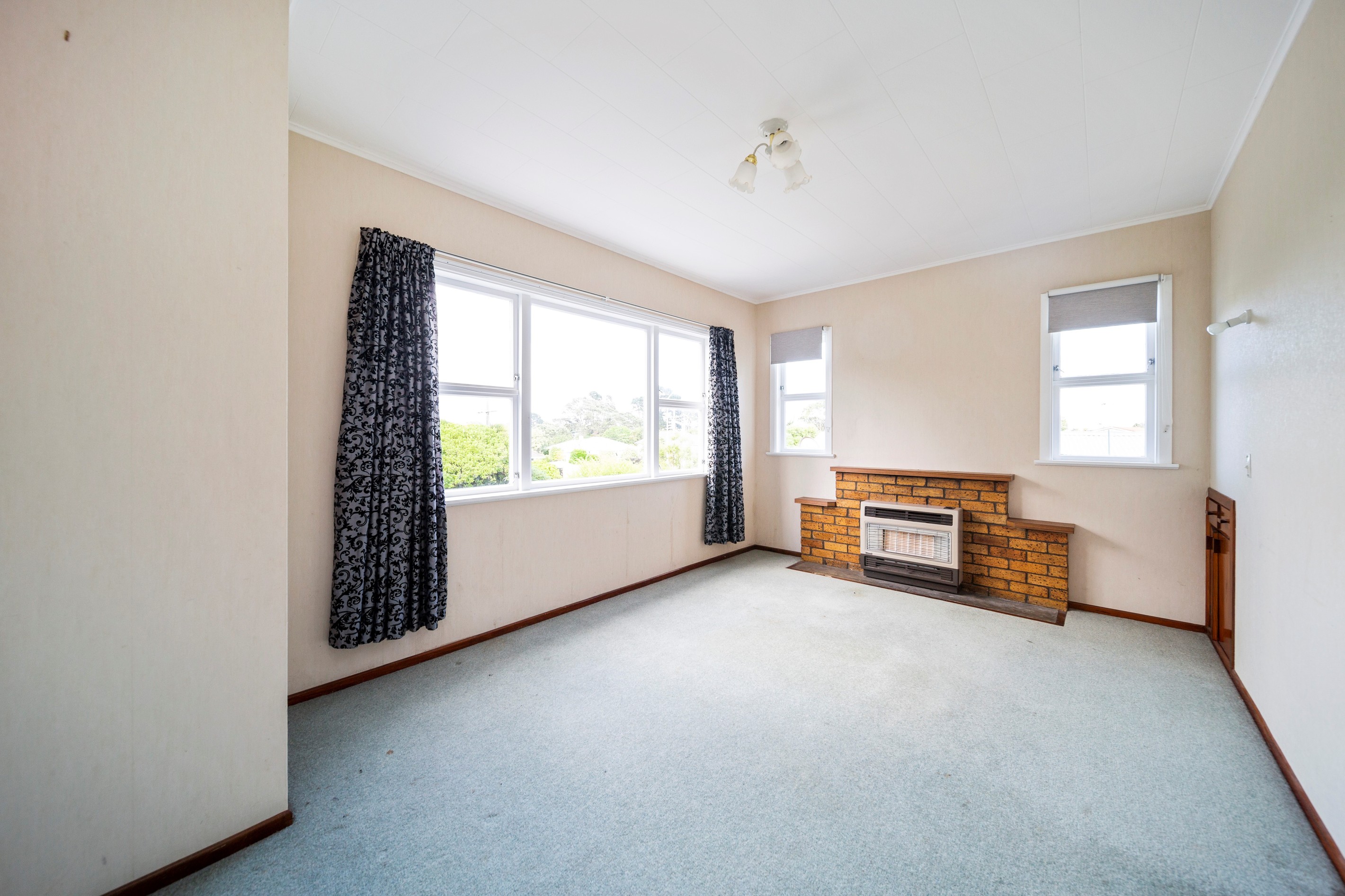 111 Mangorei Road, Merrilands, New Plymouth District