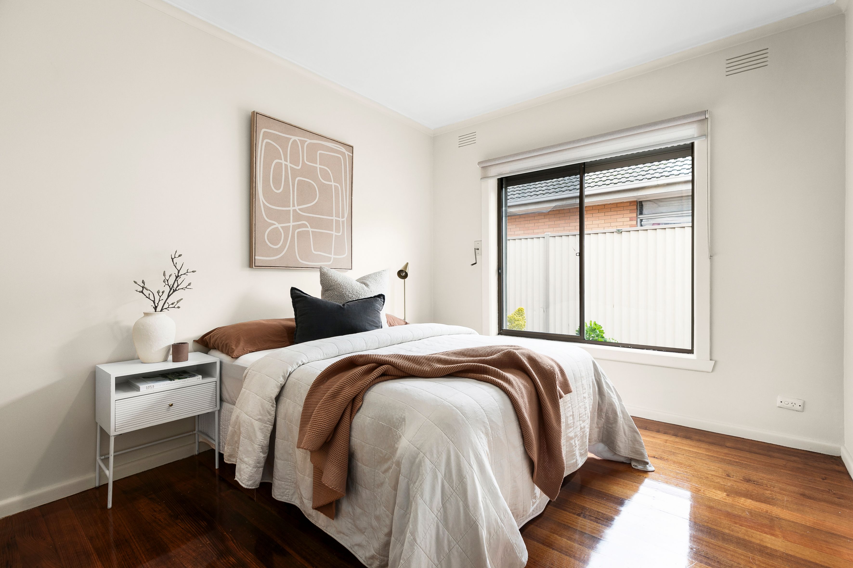 4 Lydia Avenue — photo 11 of 14