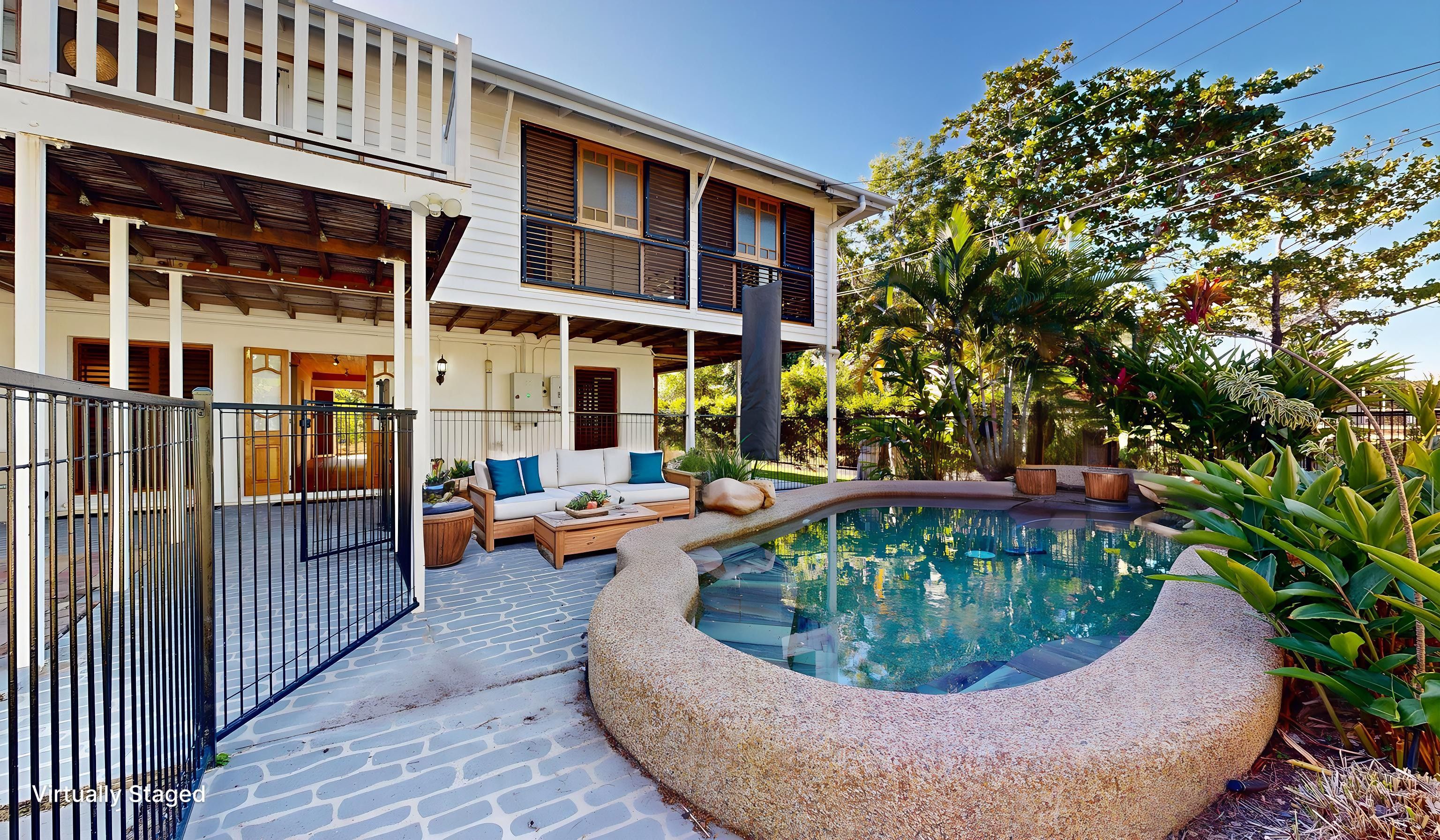 56 Queens Road, Hermit Park, QLD 4812
