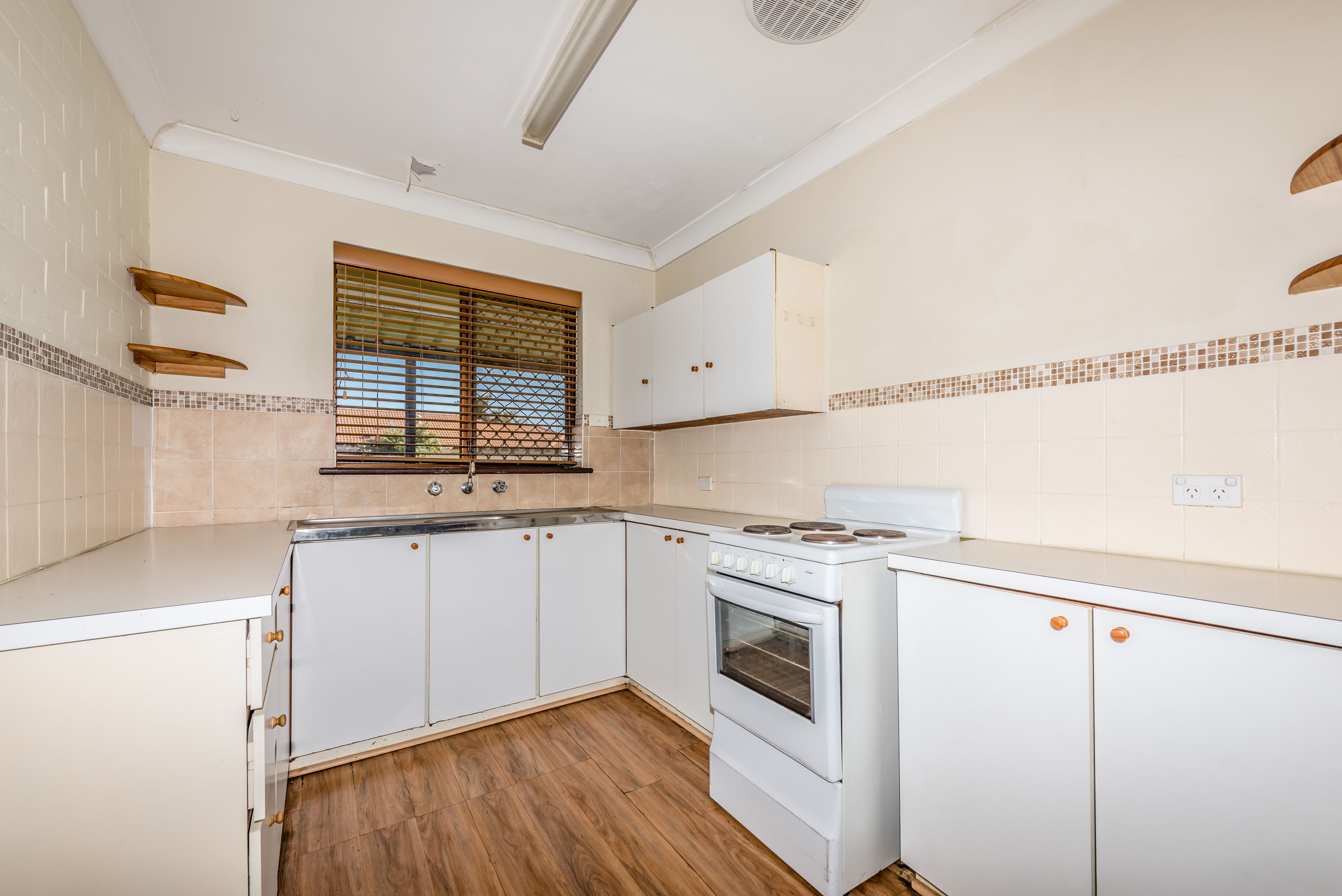 10/125 Railway Street, Bluff Point, WA 6530