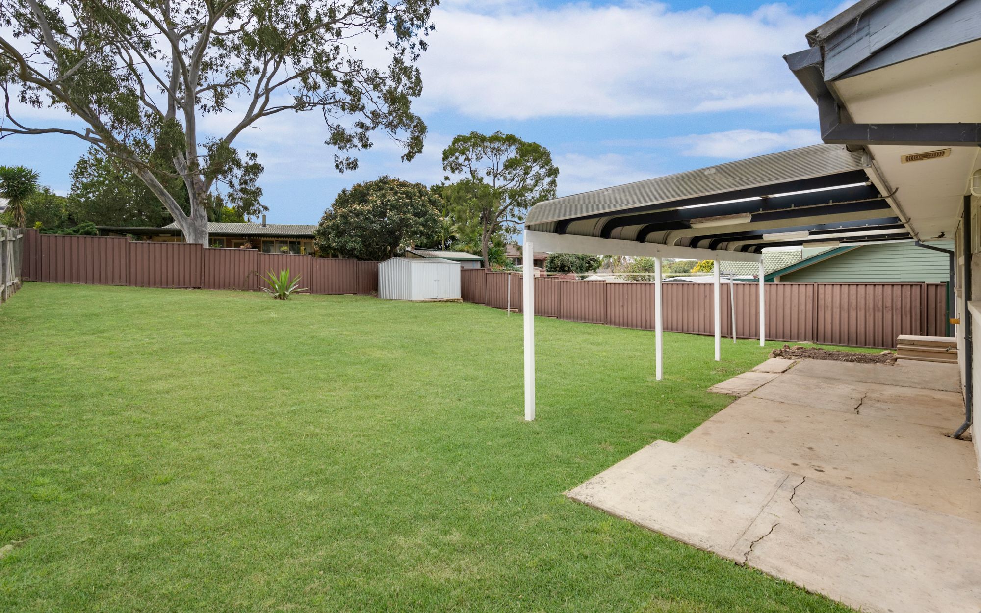 11 Poplar Crescent, Bradbury, NSW 2560