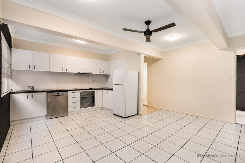 9B Sundridge Street, Taringa, QLD 4068