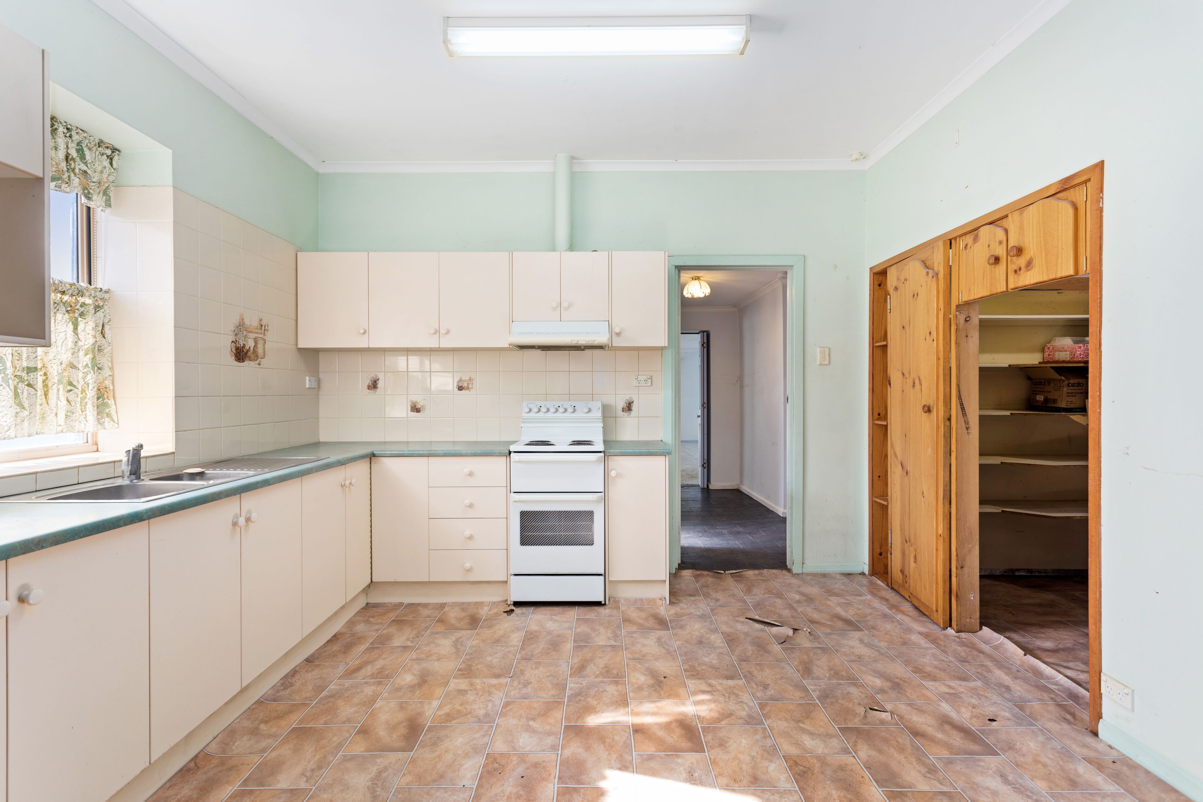 28 Milburn Street, Ottoway, SA 5013 Sold House Ray White Woodville