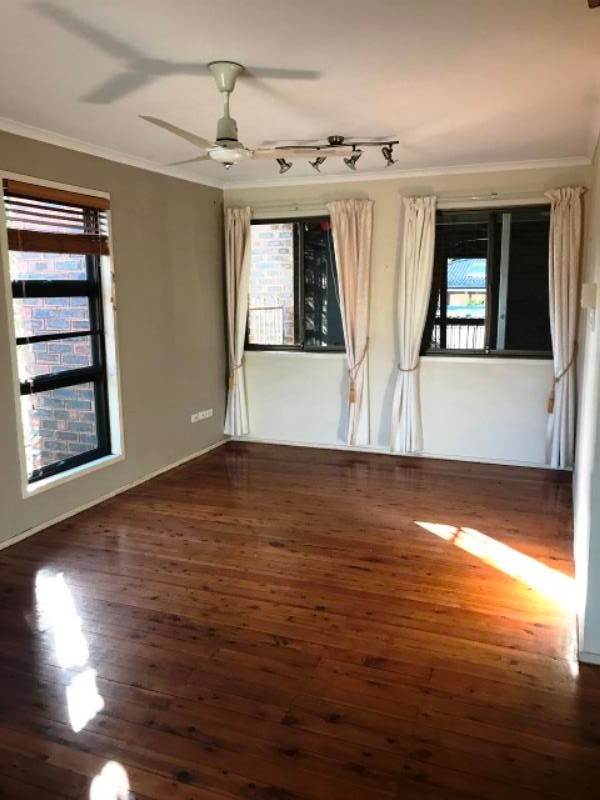 16 Acland Drive, Strathpine, QLD 4500