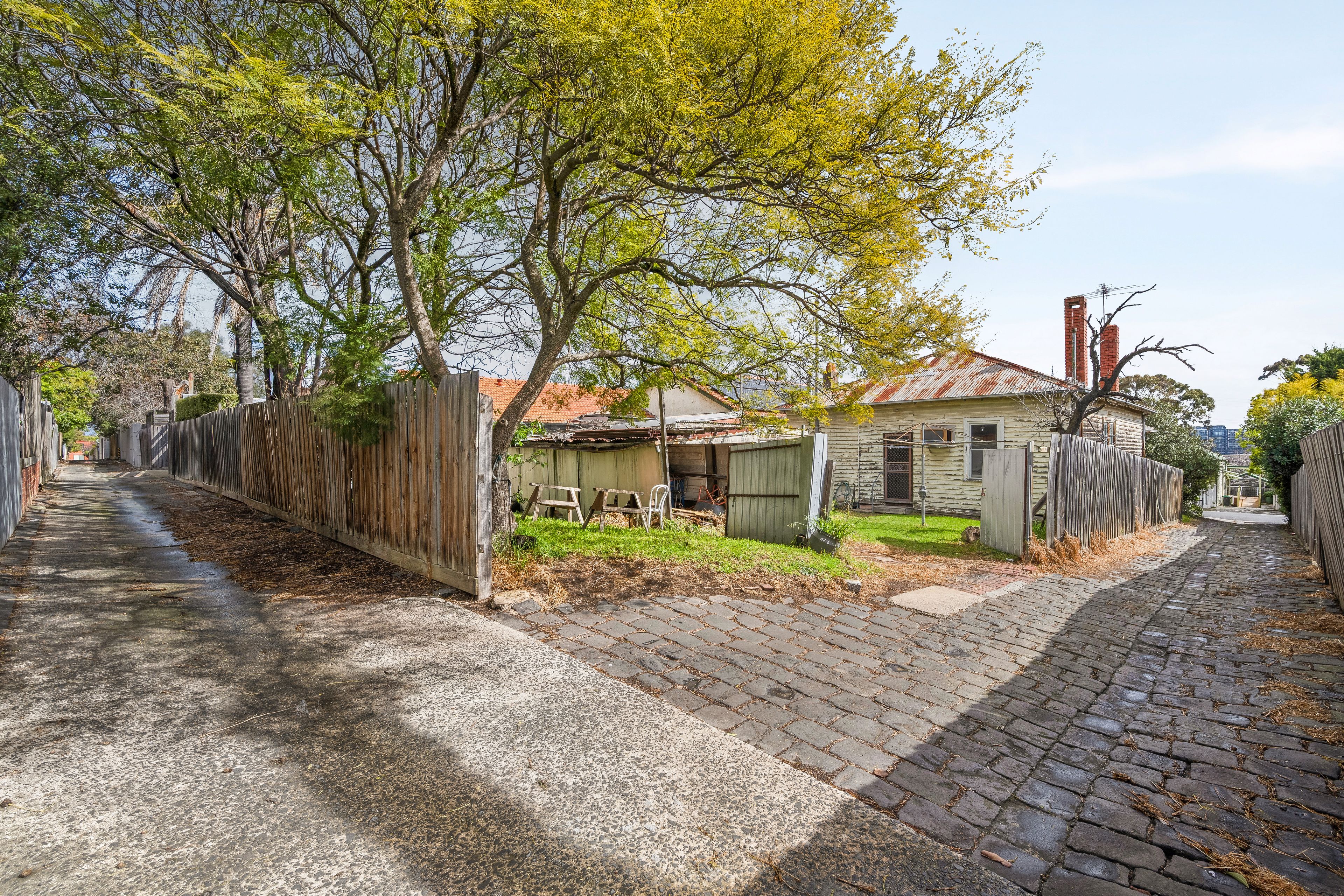 2 Temple Street — photo 16 of 20