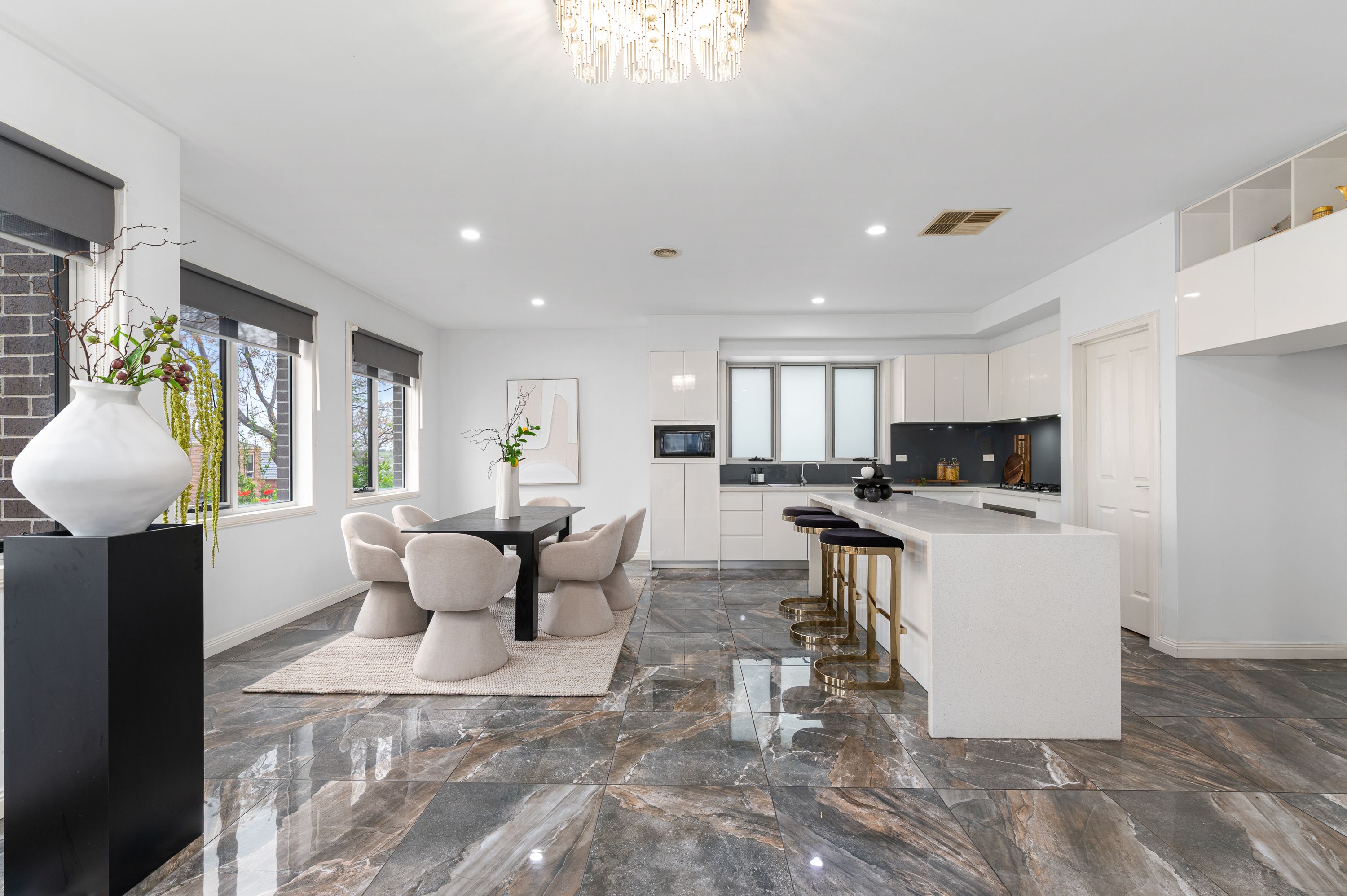 1 Correa Court, South Morang, VIC 3752
