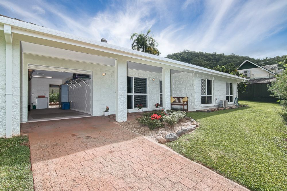 10 Bindaree Close, Caravonica QLD 4878