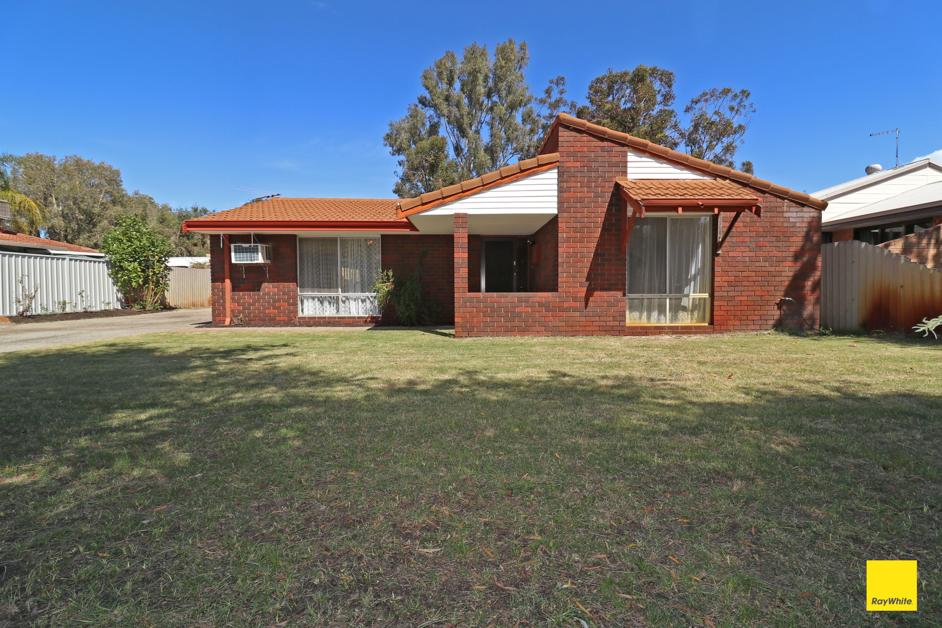 6 Maguire Avenue, Beechboro, WA 6063
