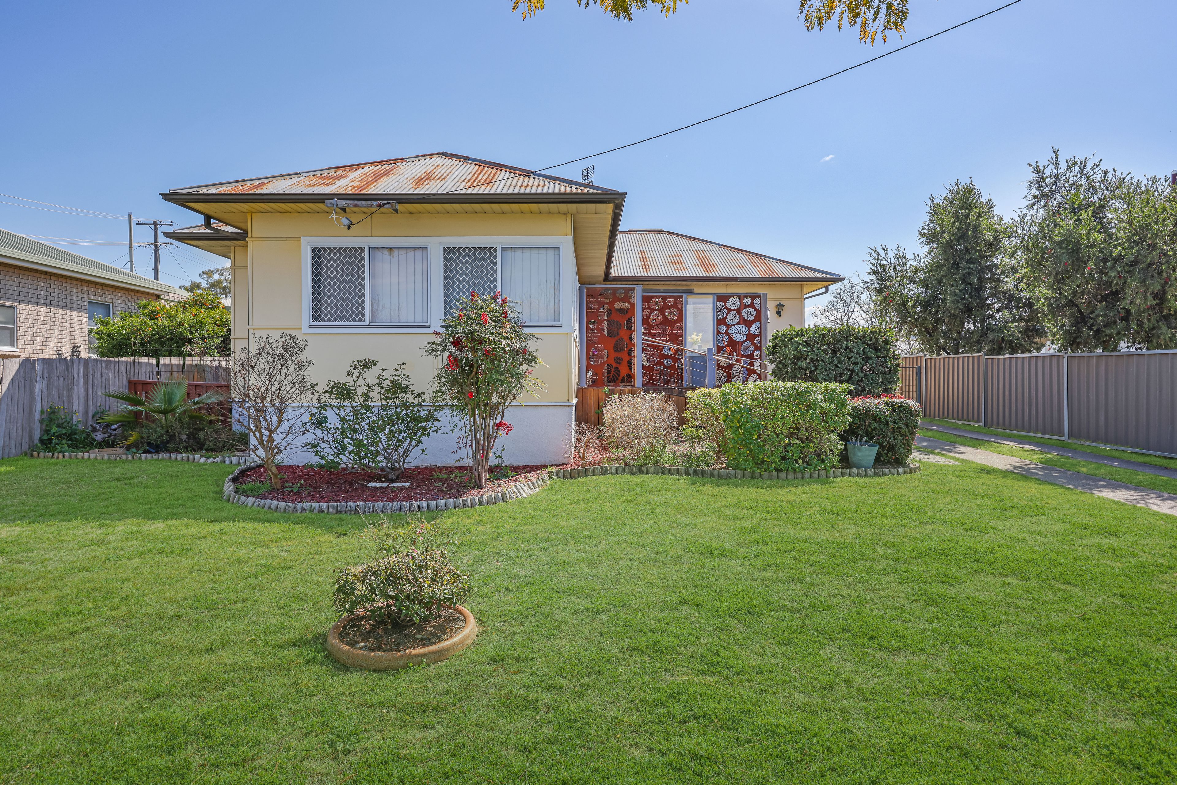 23 Park Street, Tamworth NSW 2340
