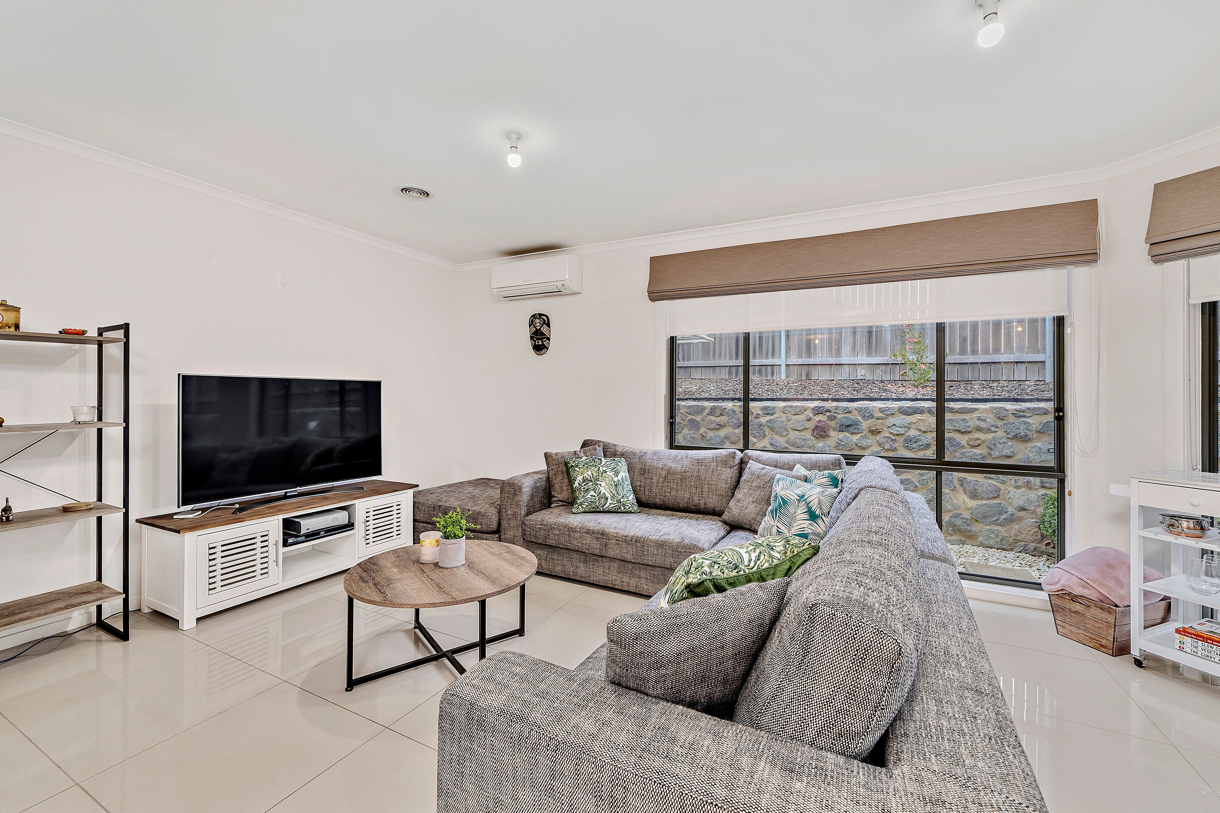 43 John Crawford Crescent, CASEY, ACT 2913