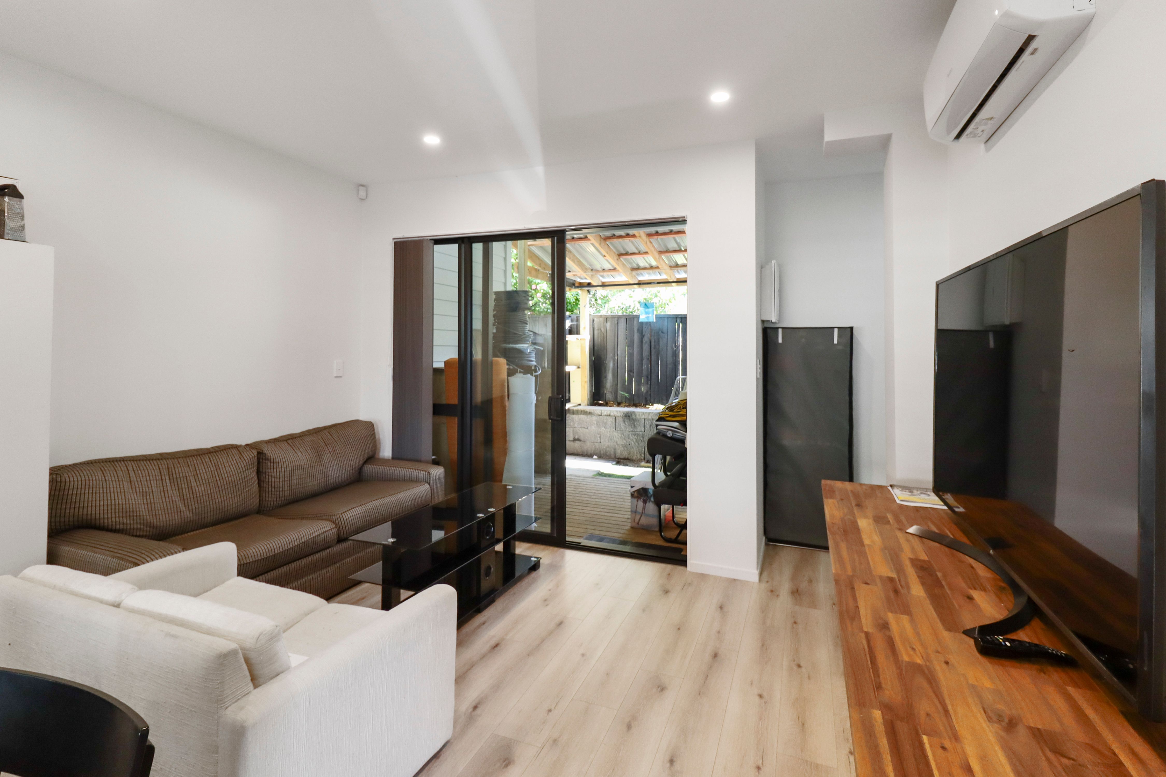 18c Minton Place, Manurewa, Manukau City