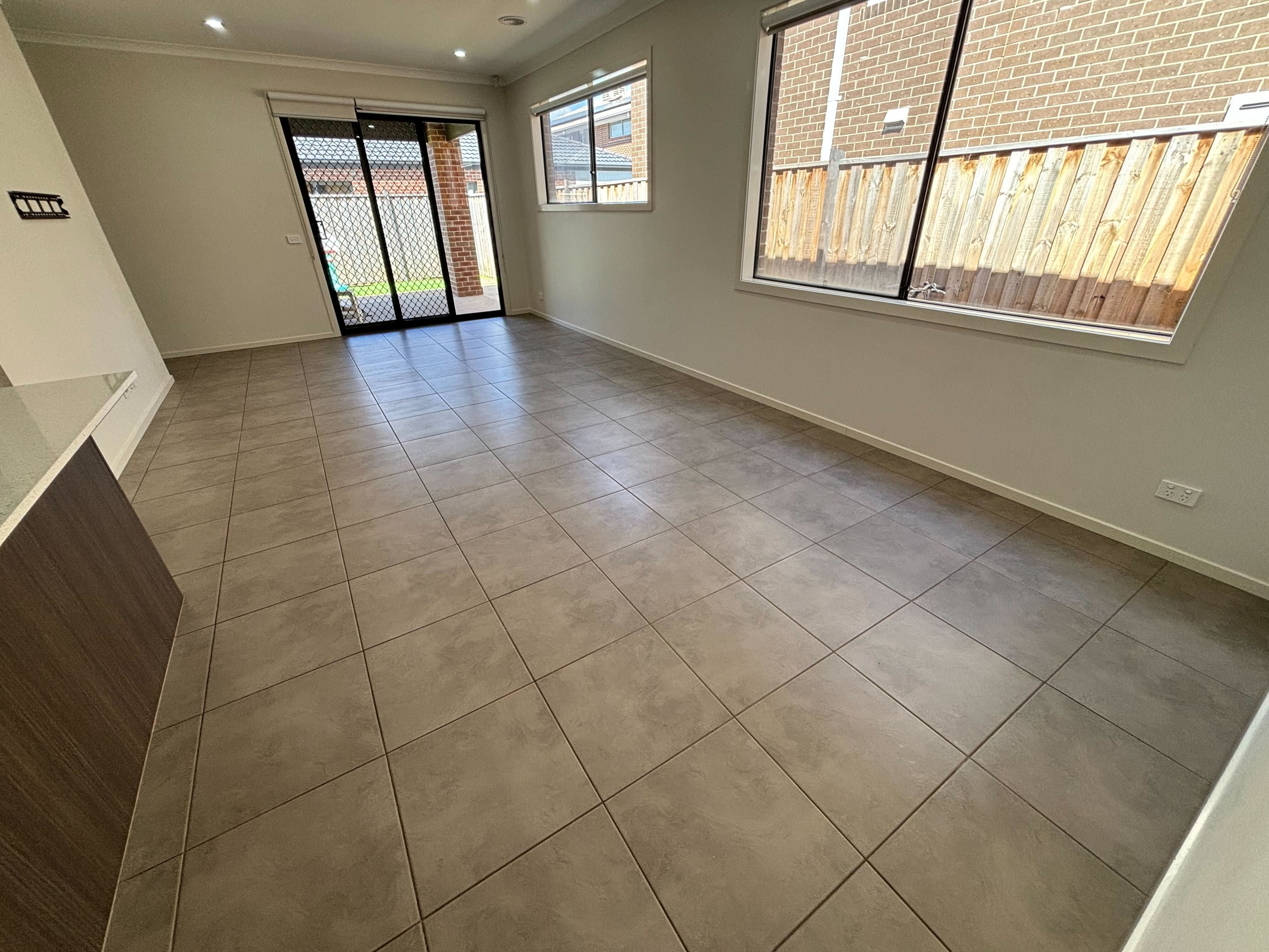 25 STOCKMANS Drive, Truganina, VIC 3029