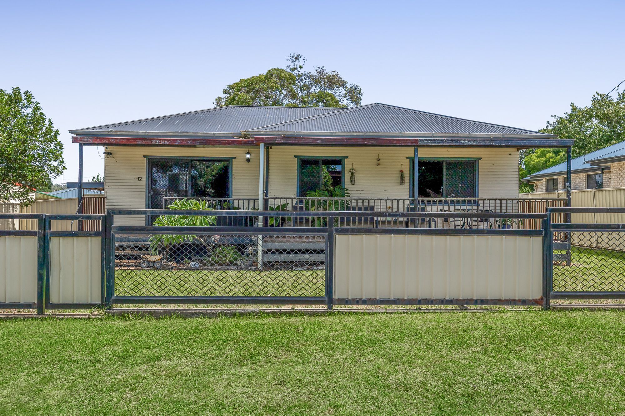 12 Southbrook Felton Road, Southbrook QLD 4363