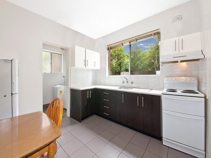 8/6 Lincoln Street, Campsie, NSW 2194
