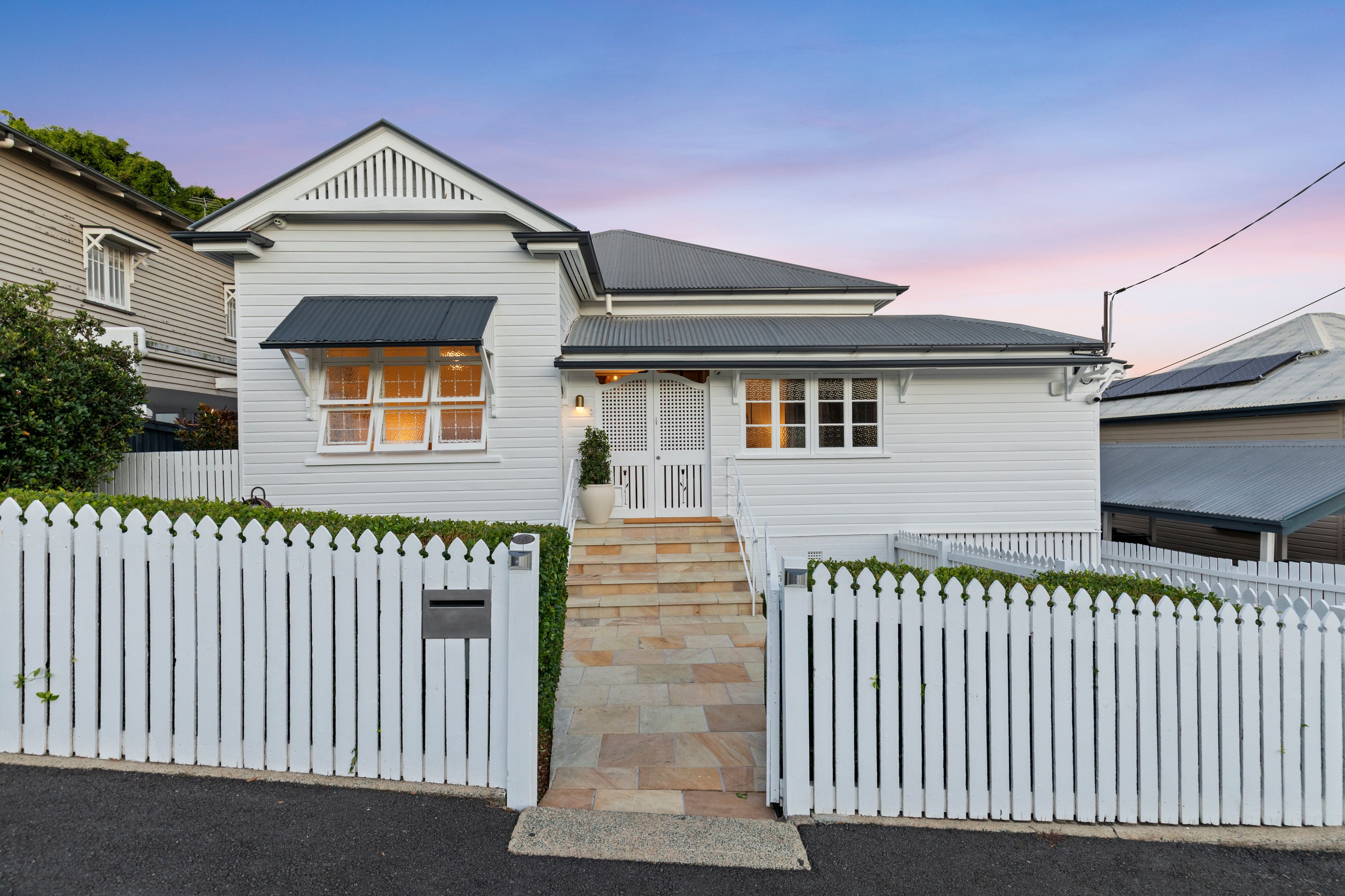 19 Christian Street, Clayfield QLD 4011