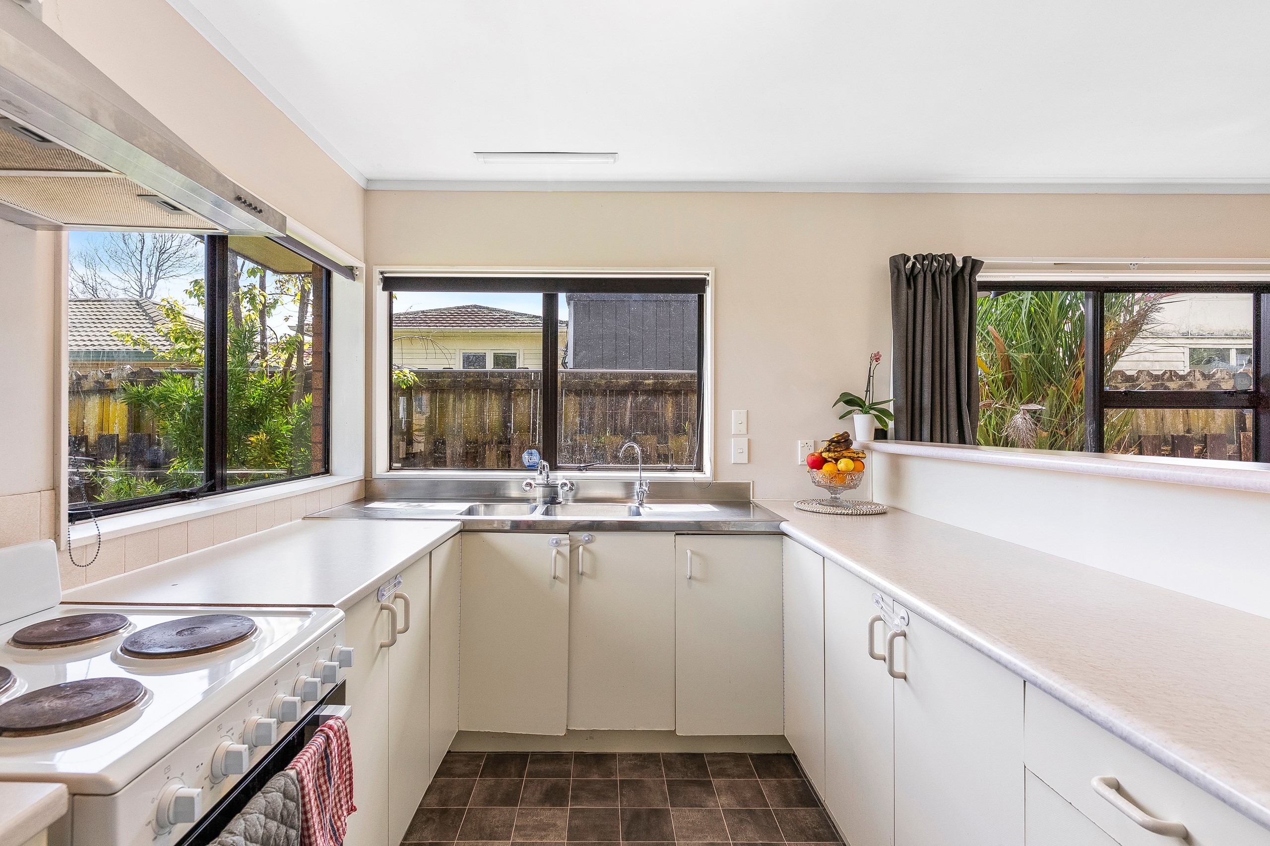 2/1 Laurie Avenue, Papakura, Papakura