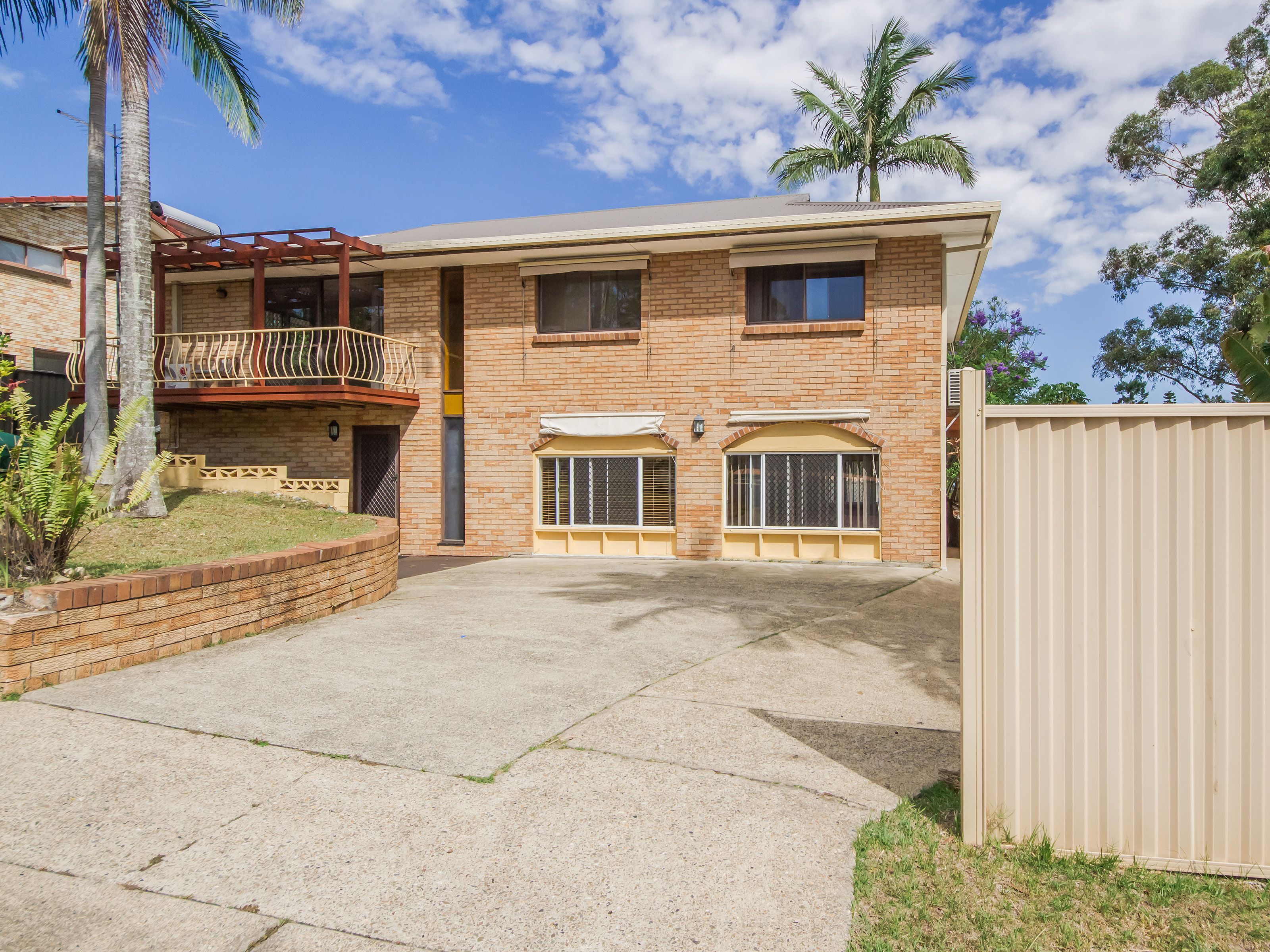 3 Currumburra Road, Ashmore, QLD 4214