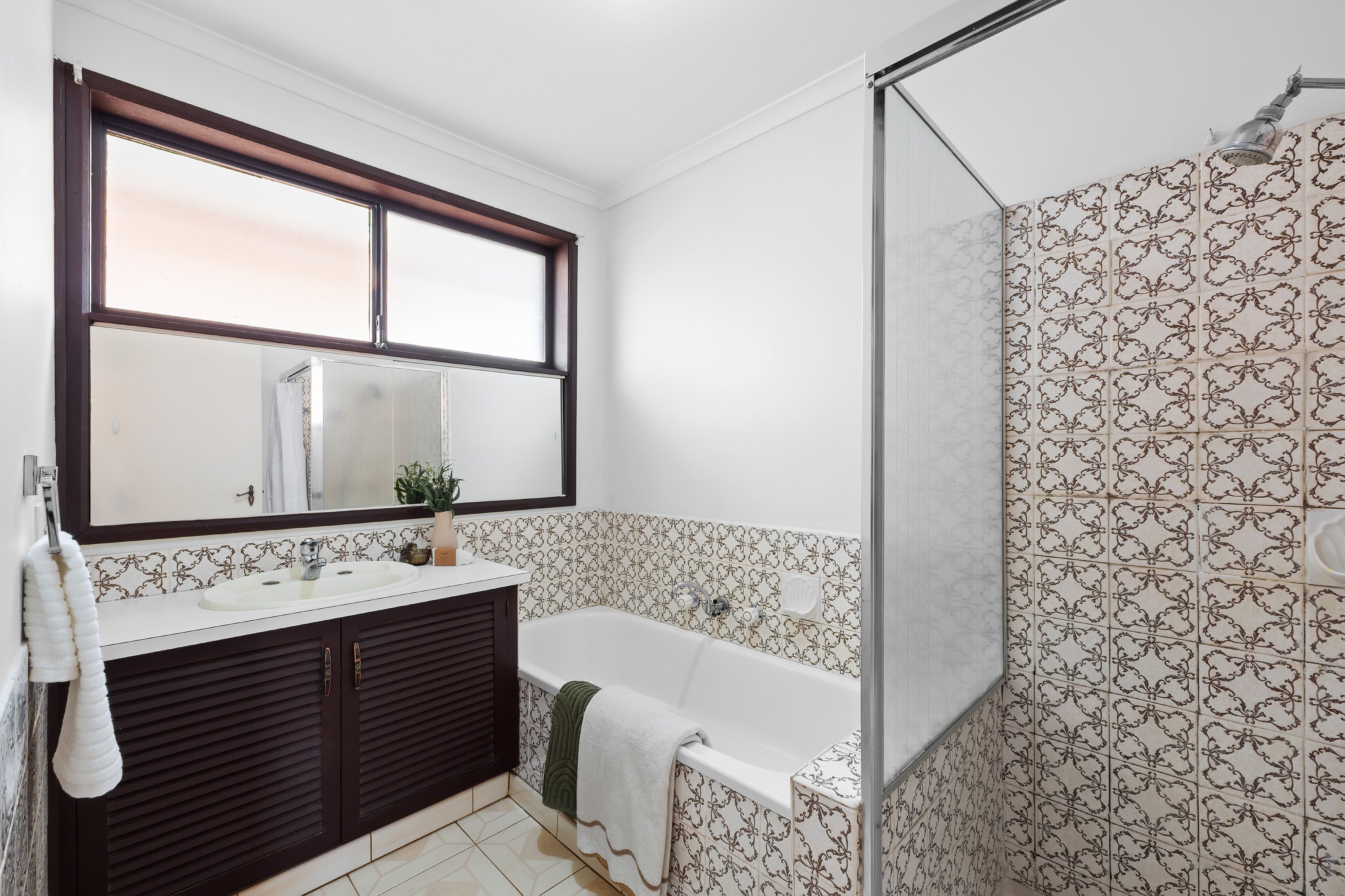 25 Michael Street — photo 6 of 16