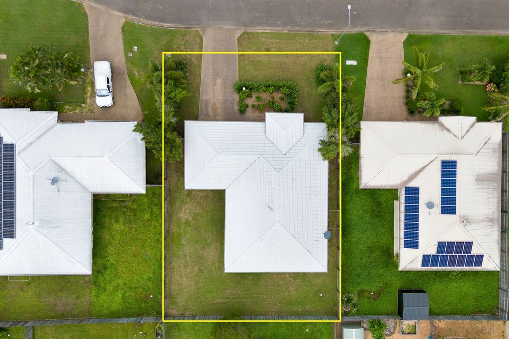2 Skylark Place, Kelso, QLD 4815
