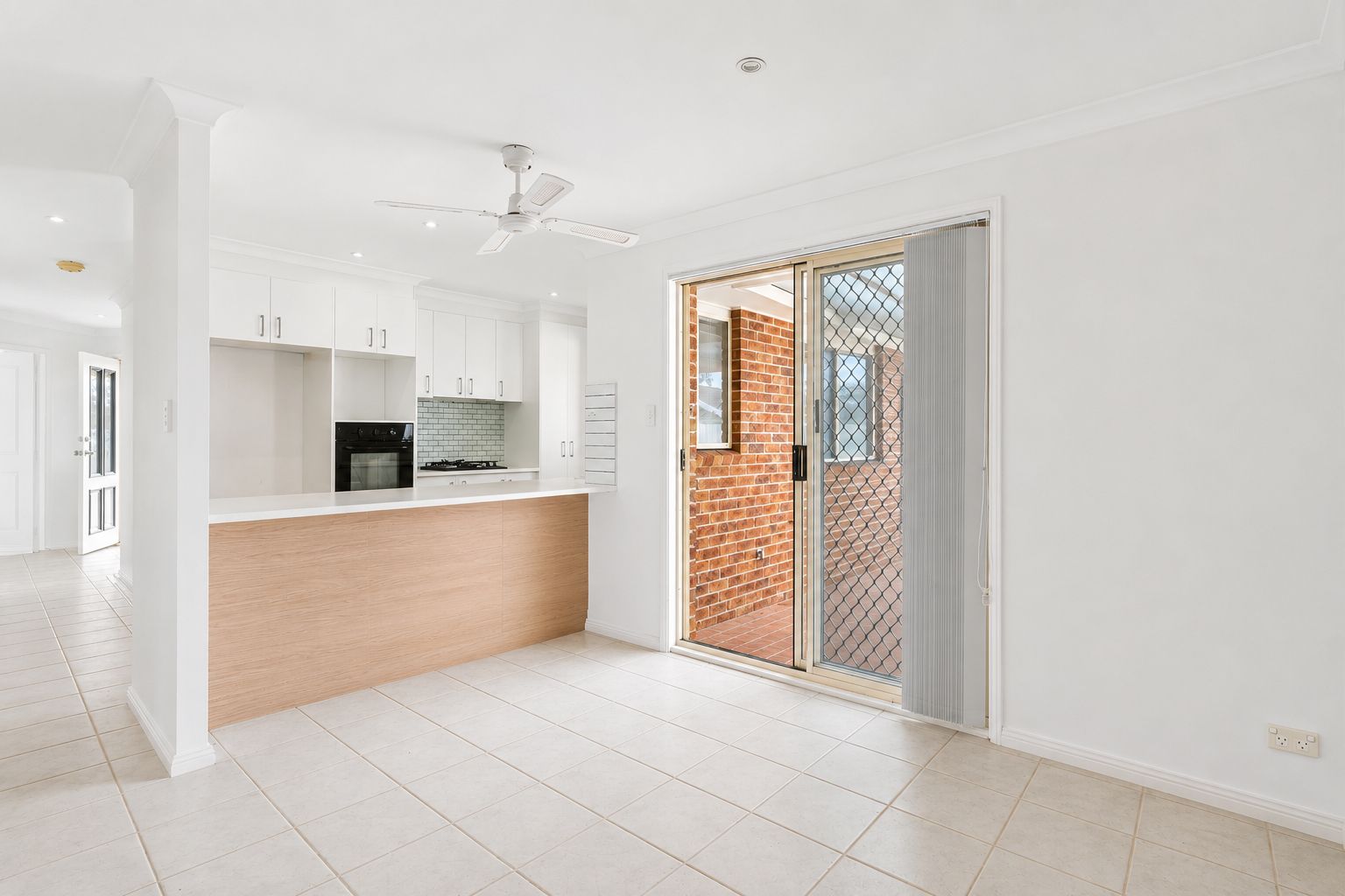 18 Oxford Drive, Lake Haven, NSW 2263