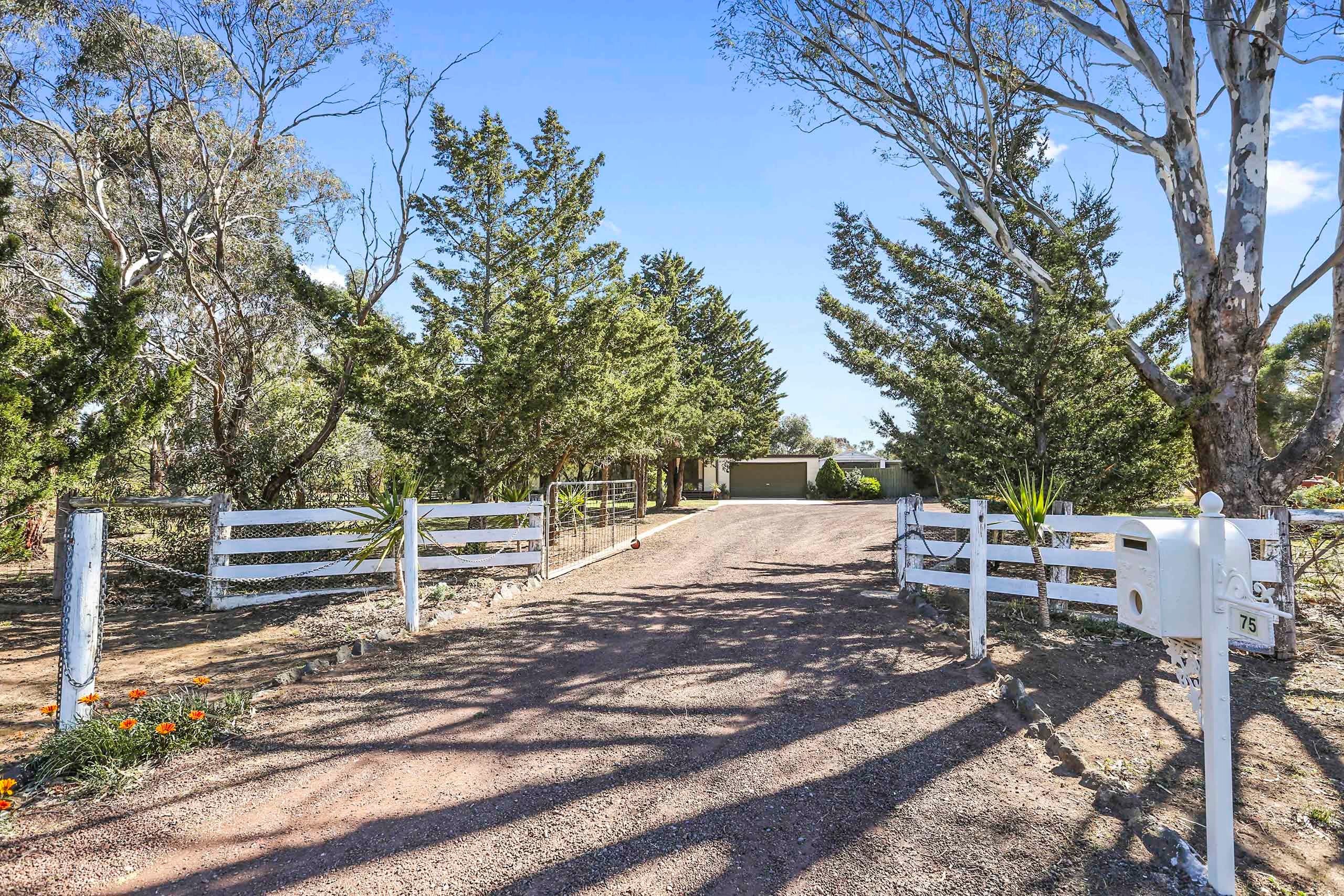 75 Shaws Road, Little River, VIC 3211