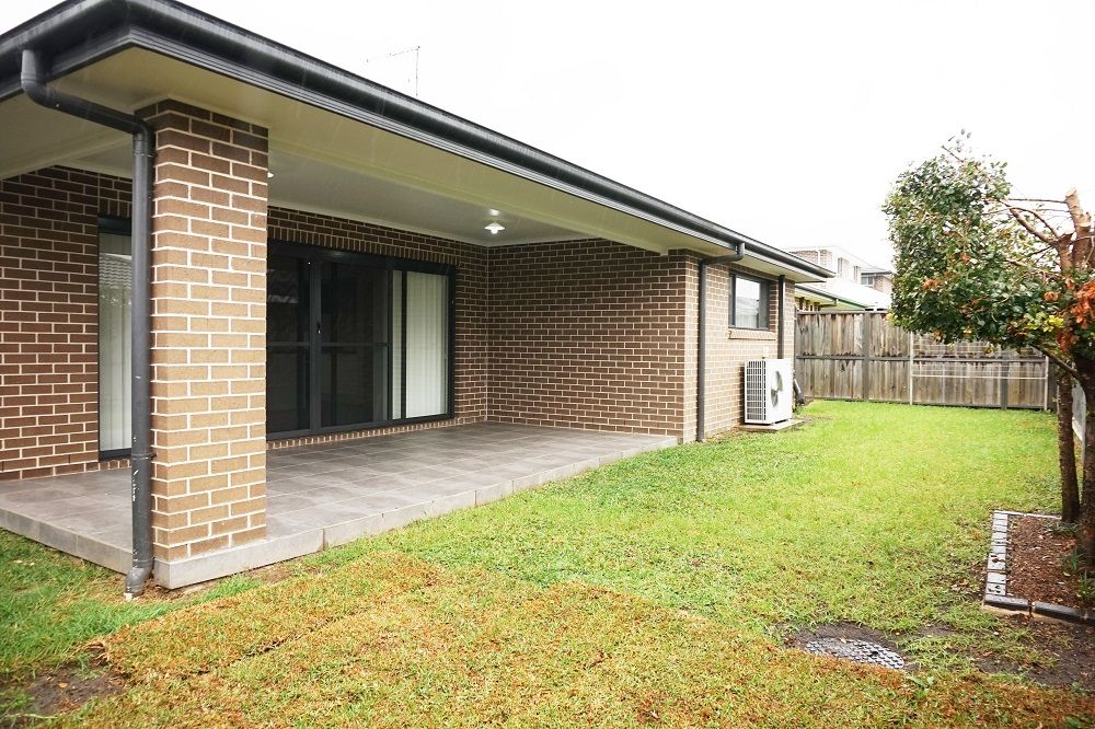 83 Binyang Avenue, Glenmore Park, NSW