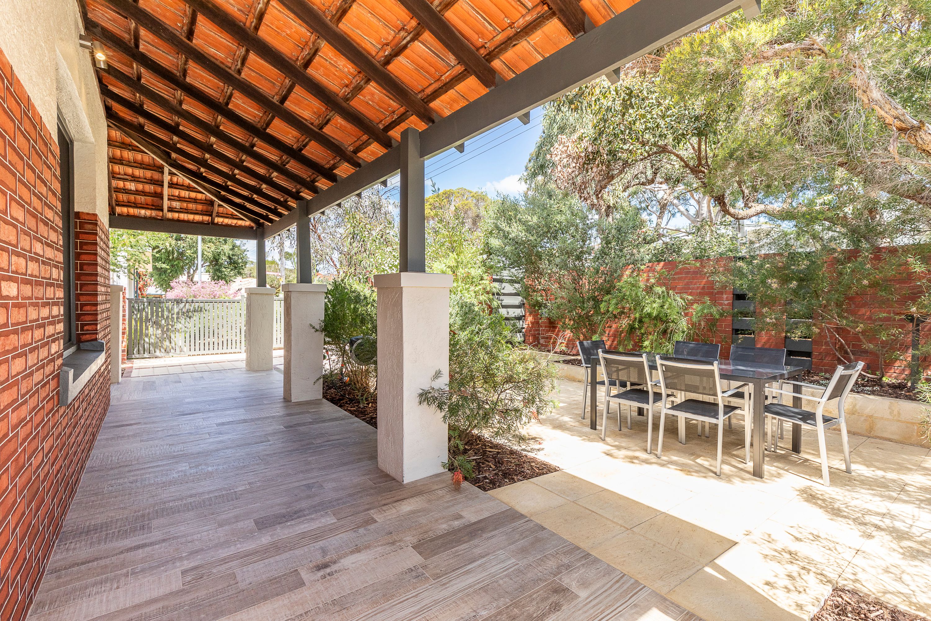 60 Edinboro Street, Mount Hawthorn, WA 6016