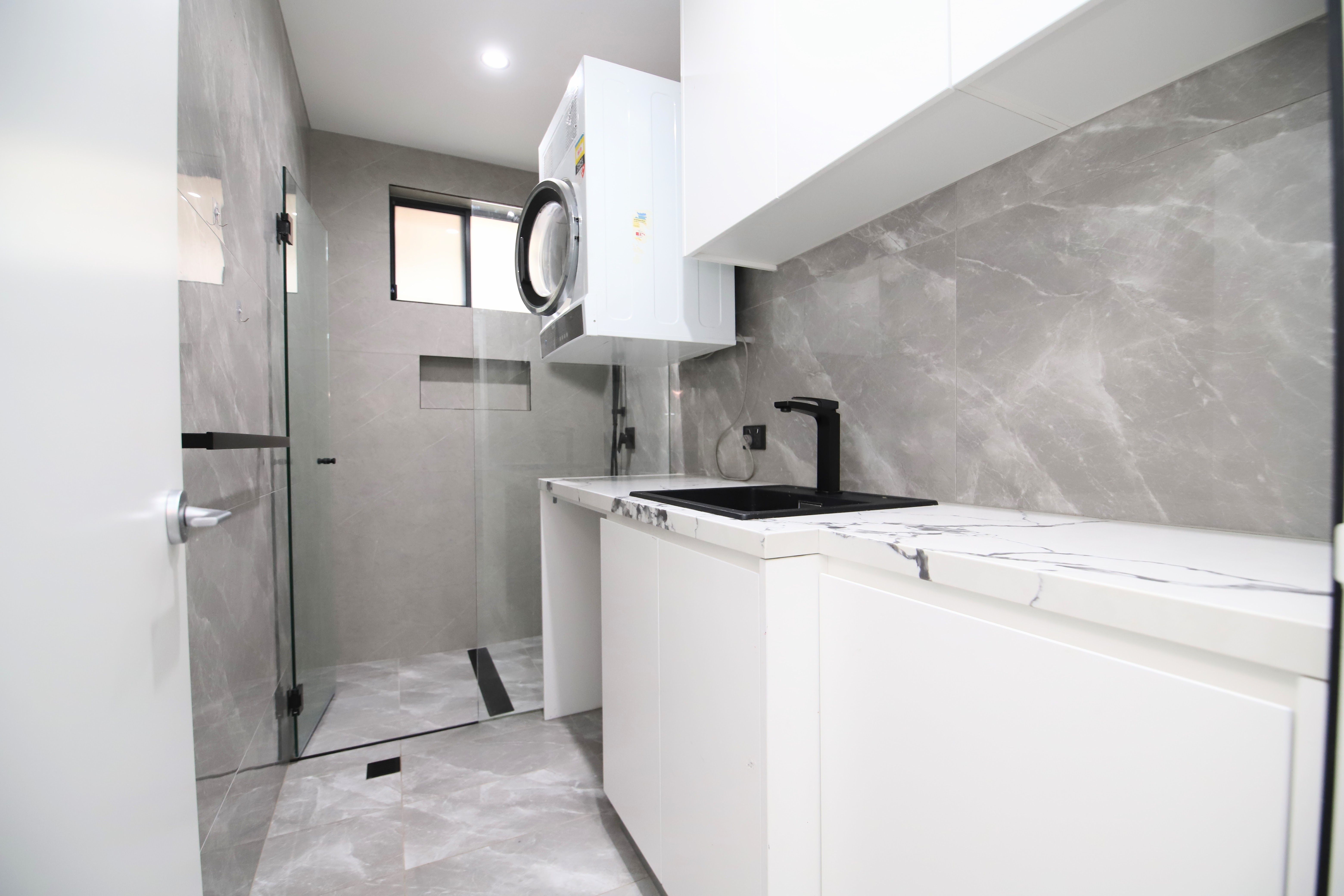 21 Russell Street — photo 13 of 14