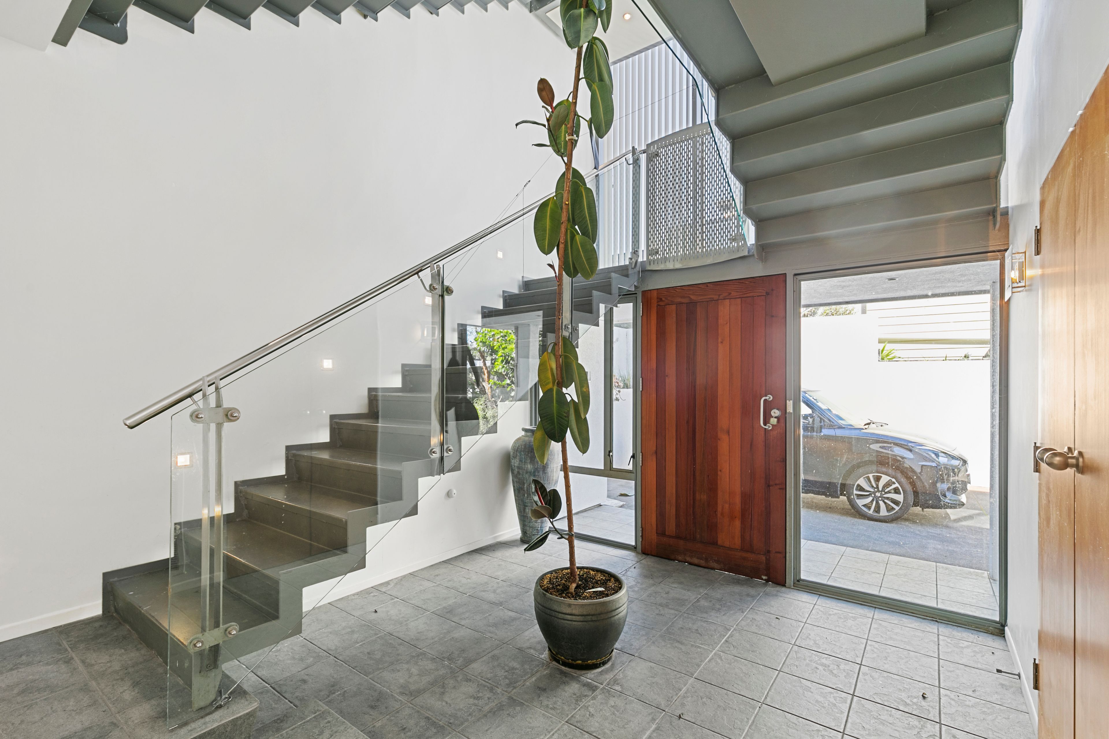 6 Ranikhet Way, Khandallah, Wellington City