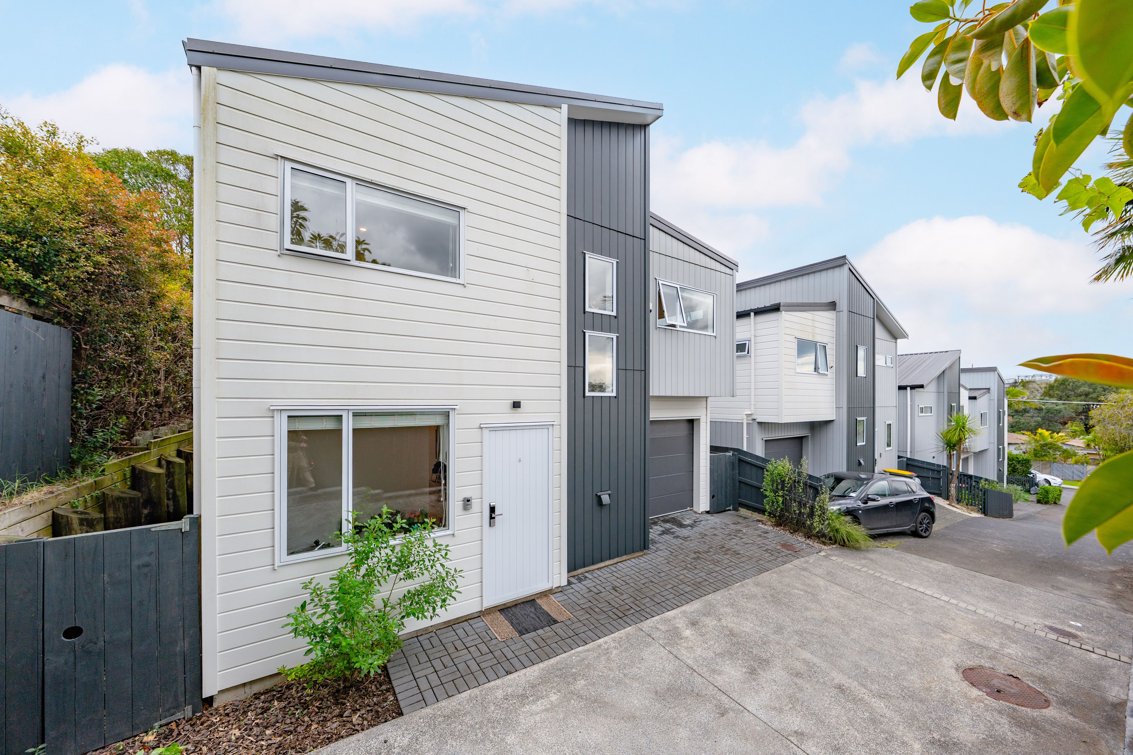 30D Becroft Drive, Forrest Hill, North Shore City