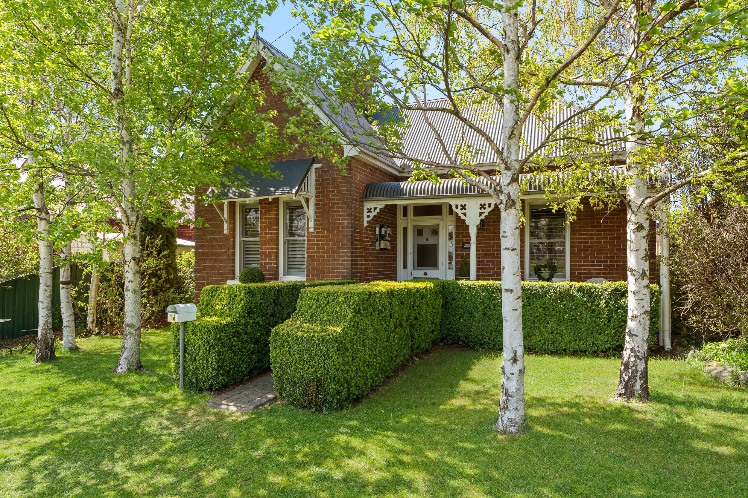 16 Marsden Street, Crookwell, NSW 2583