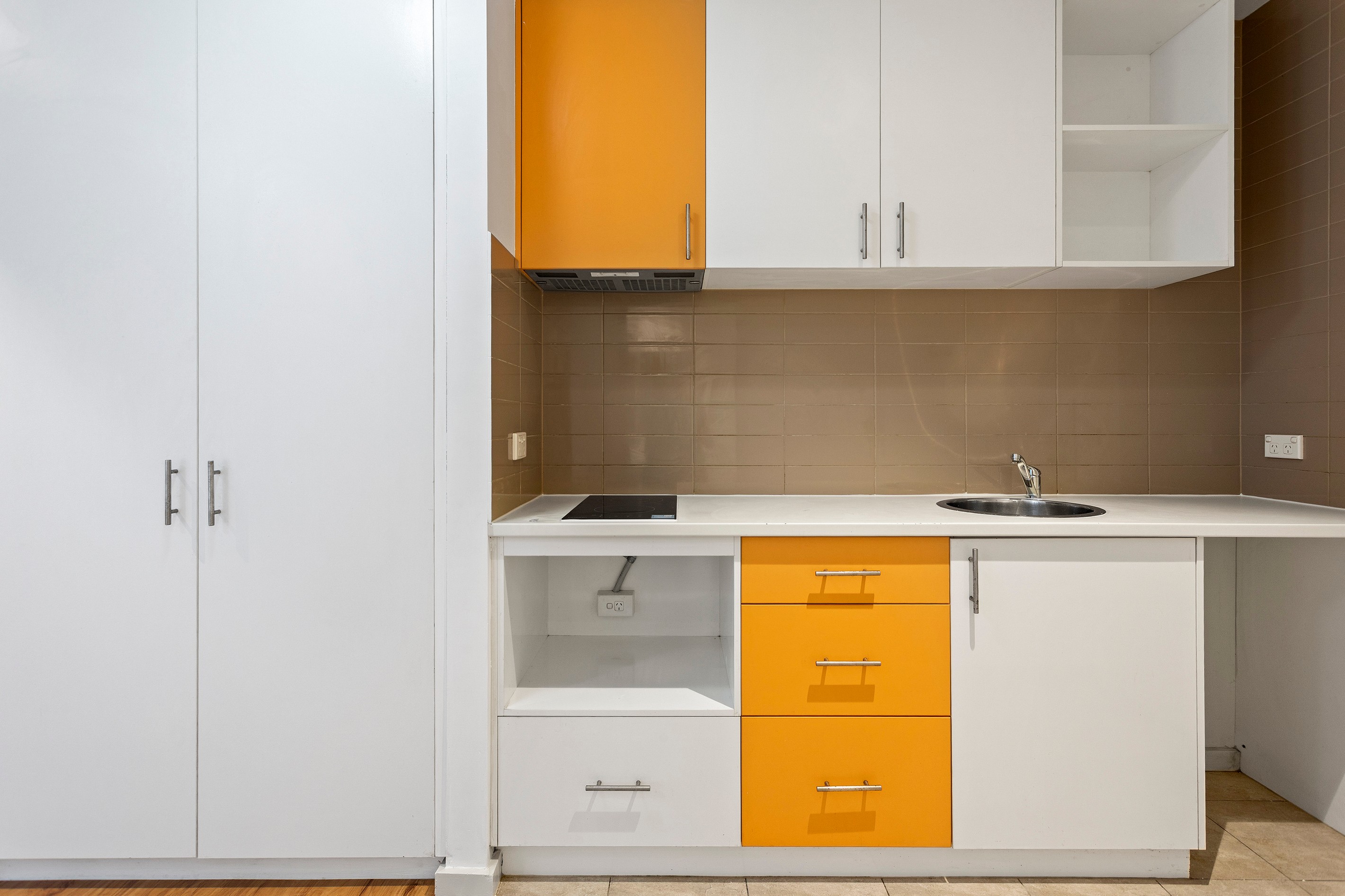 111/8 Bruce Street, Box Hill, VIC 3128