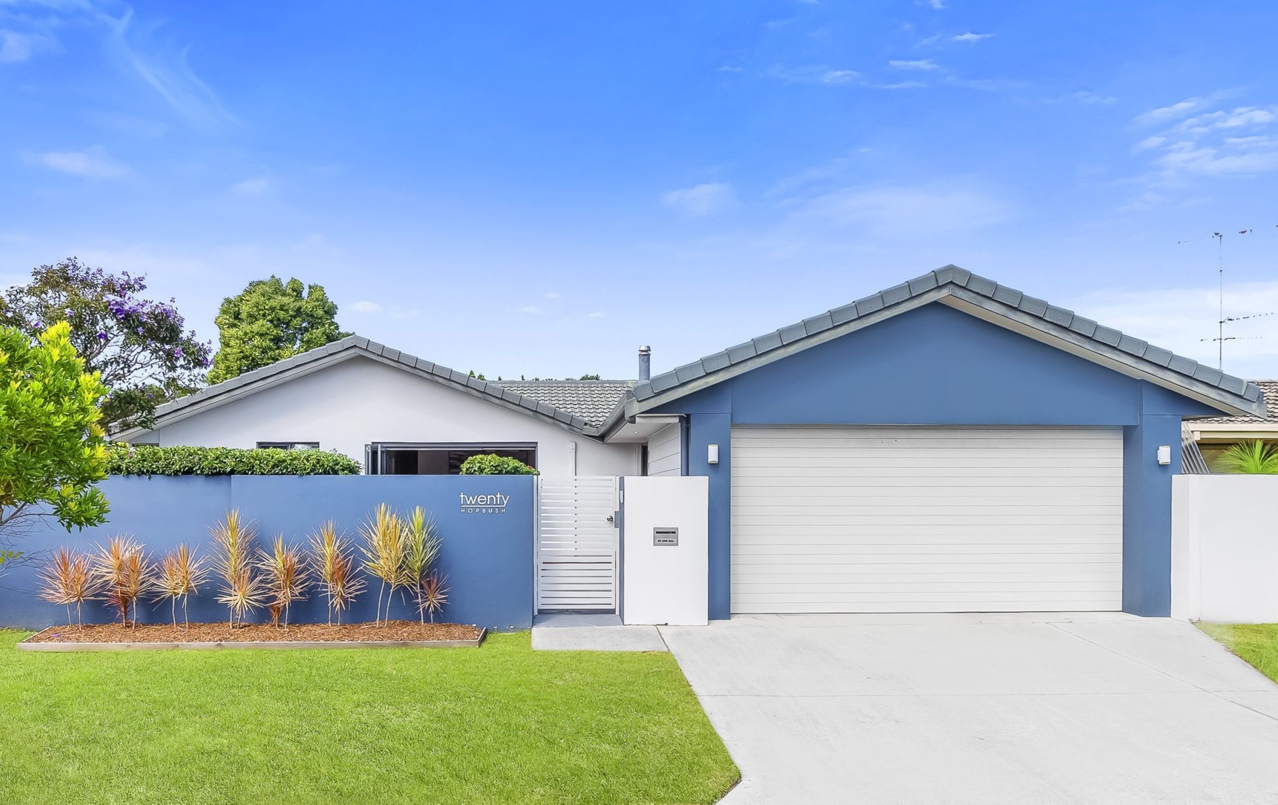 20 Hopbush Street, Palm Beach QLD 4221