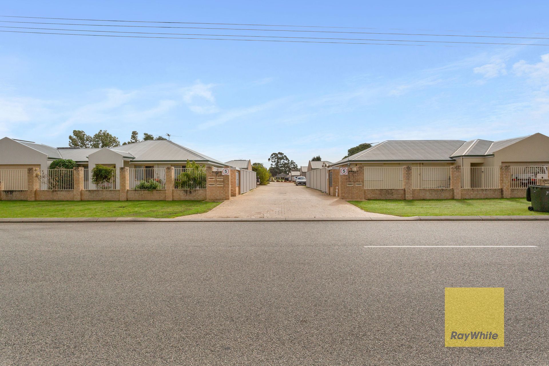 4/65 Bishop Road — photo 6 of 7
